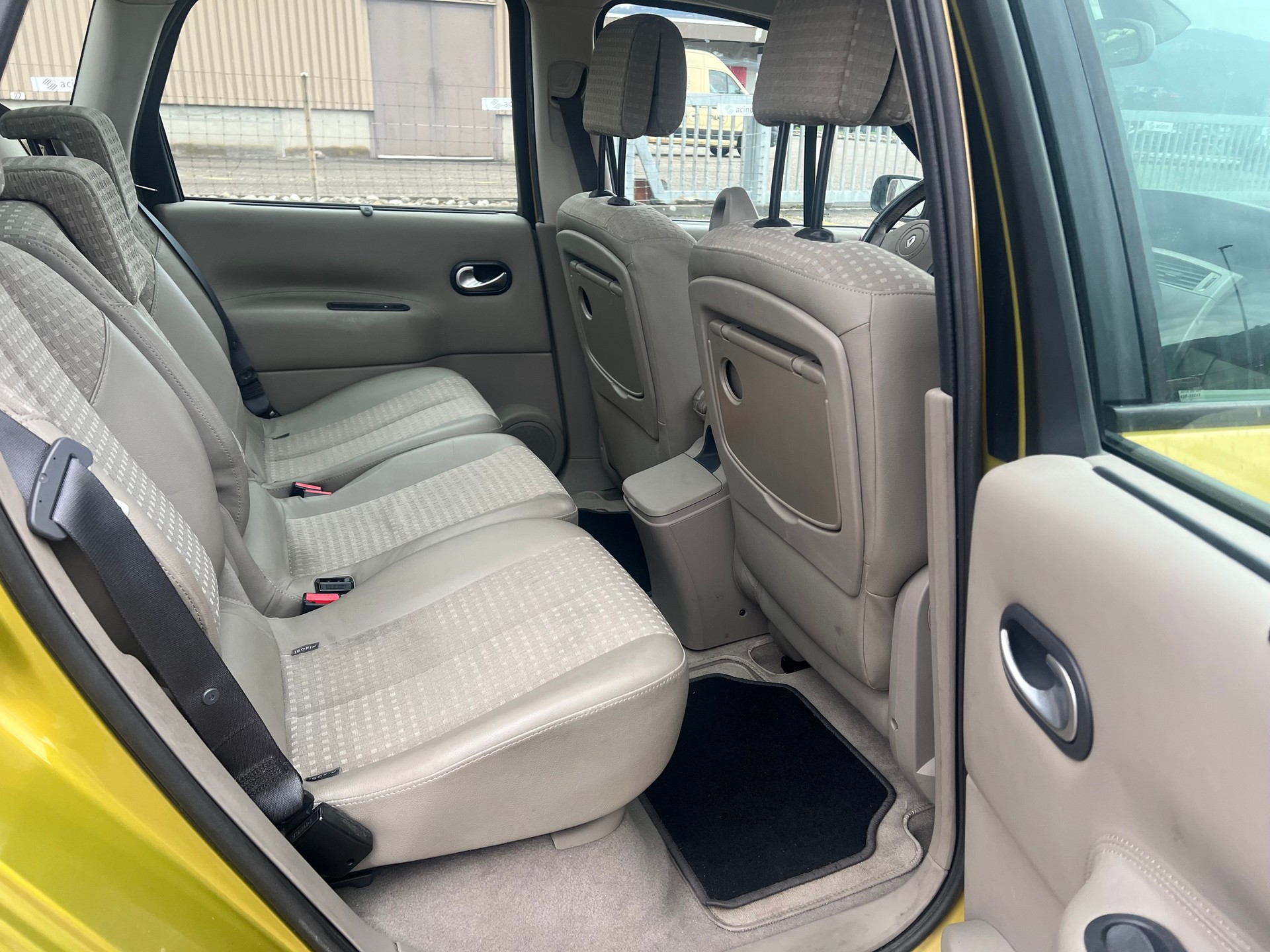 RENAULT Scénic 2.0 16V Dynamique-image-6