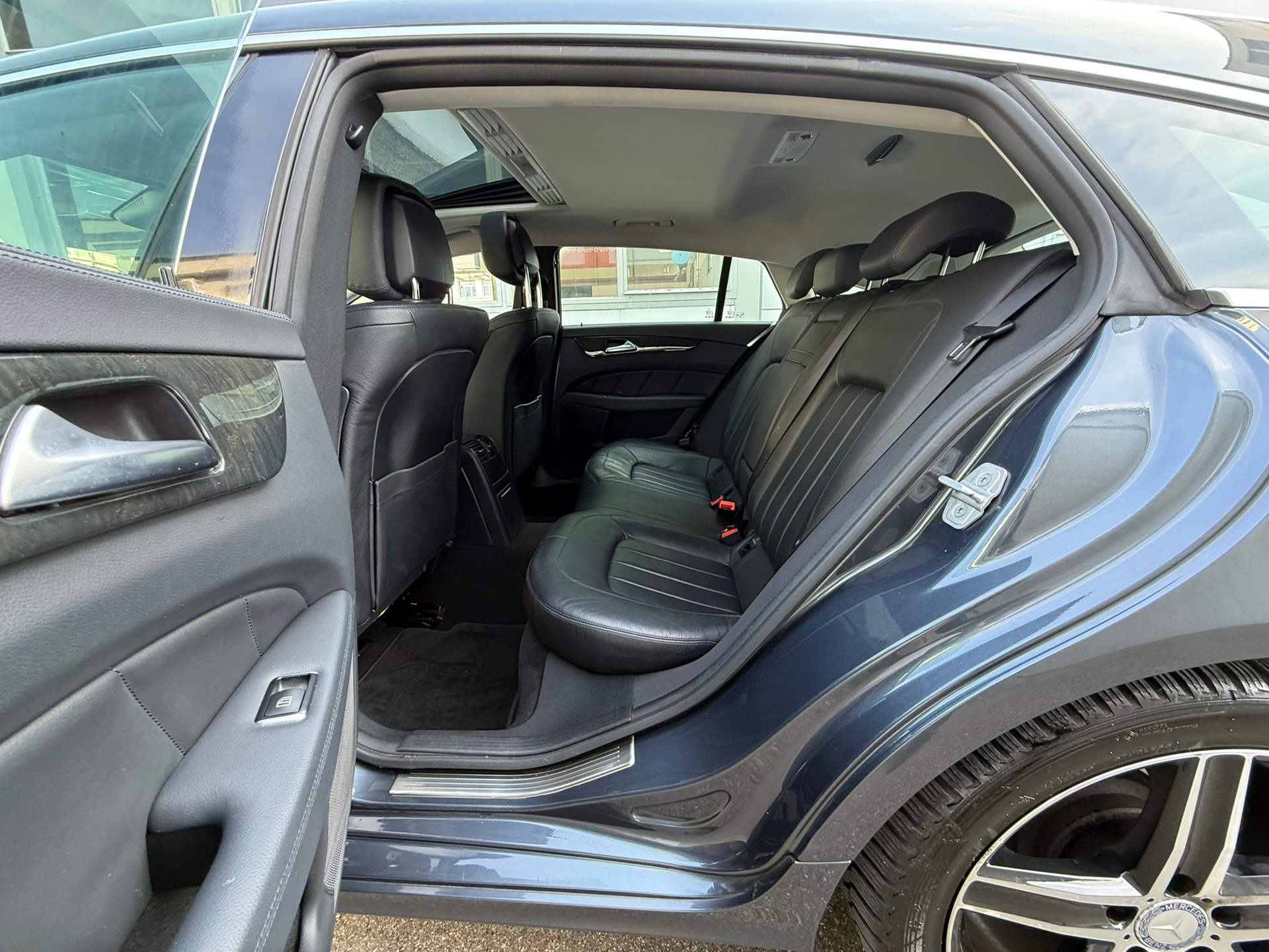 MERCEDES-BENZ CLS 250 BlueTEC 4Matic 7G-Tronic *Frisch ab MFK *Alle 4 Bremsen neu *Harman/Kardon *Totwinkel *360 Kamera *Abstandregler ...-image-12
