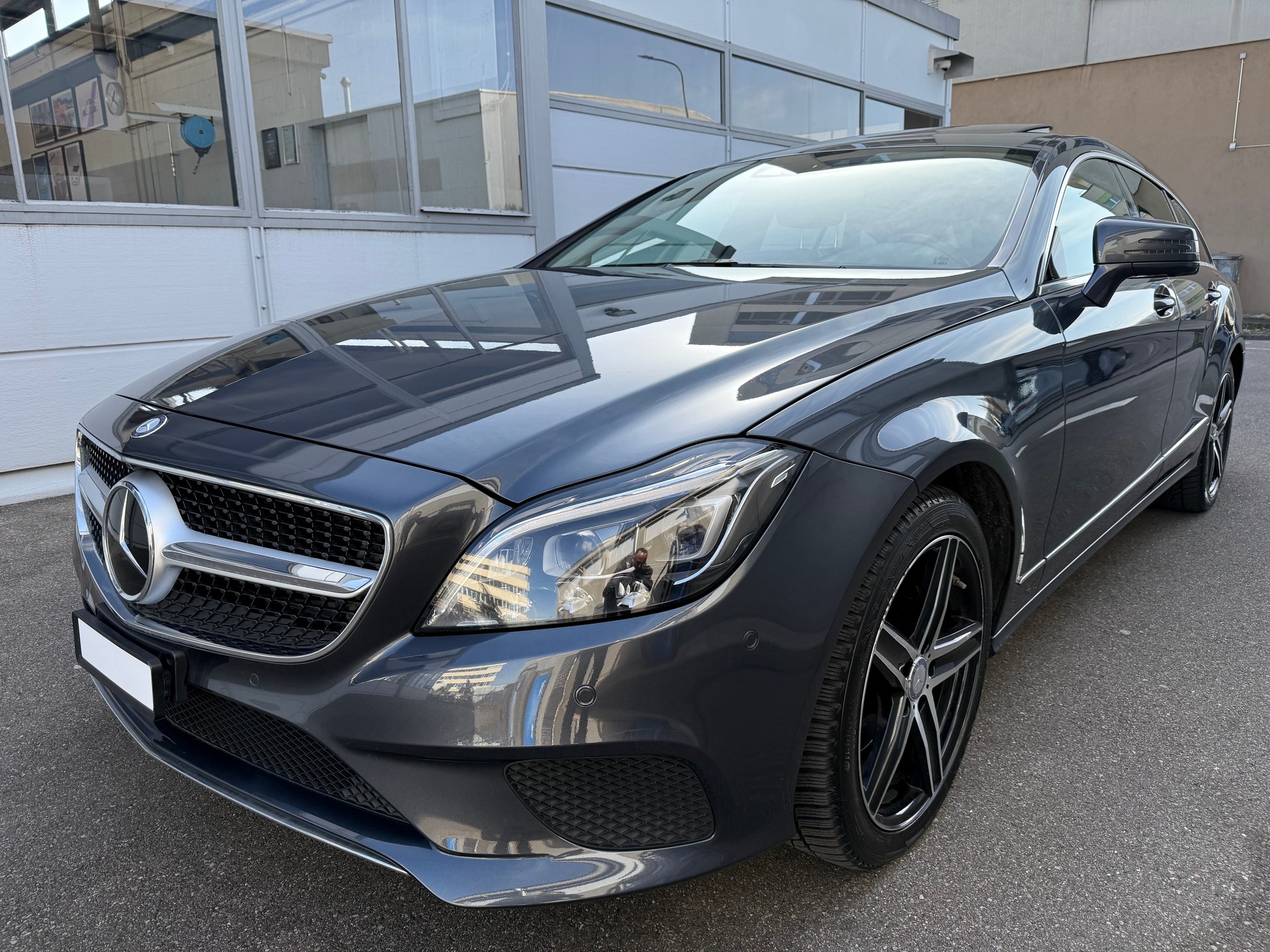 MERCEDES-BENZ CLS 250 BlueTEC 4Matic 7G-Tronic *Frisch ab MFK *Alle 4 Bremsen neu *Harman/Kardon *Totwinkel *360 Kamera *Abstandregler ...
