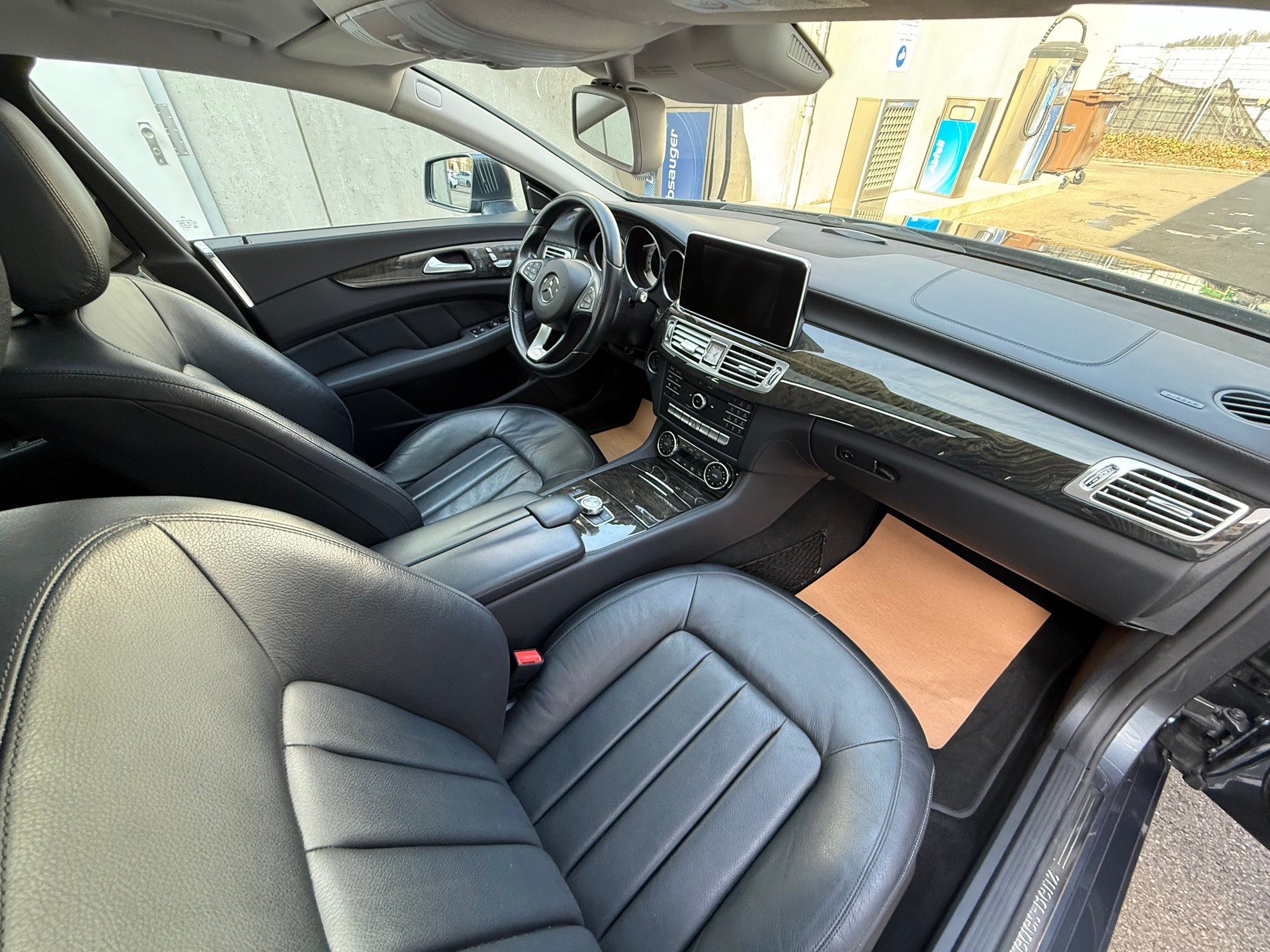 MERCEDES-BENZ CLS 250 BlueTEC 4Matic 7G-Tronic *Frisch ab MFK *Alle 4 Bremsen neu *Harman/Kardon *Totwinkel *360 Kamera *Abstandregler ...-image-15