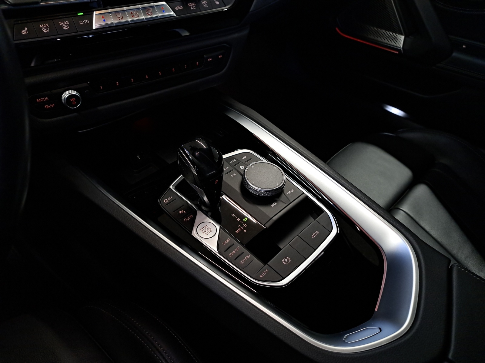 BMW Z4 Roadster 20i sDrive Pack M Sport-image-12