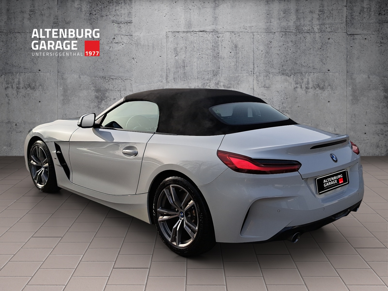 BMW Z4 Roadster 20i sDrive Pack M Sport-showroom-element-2
