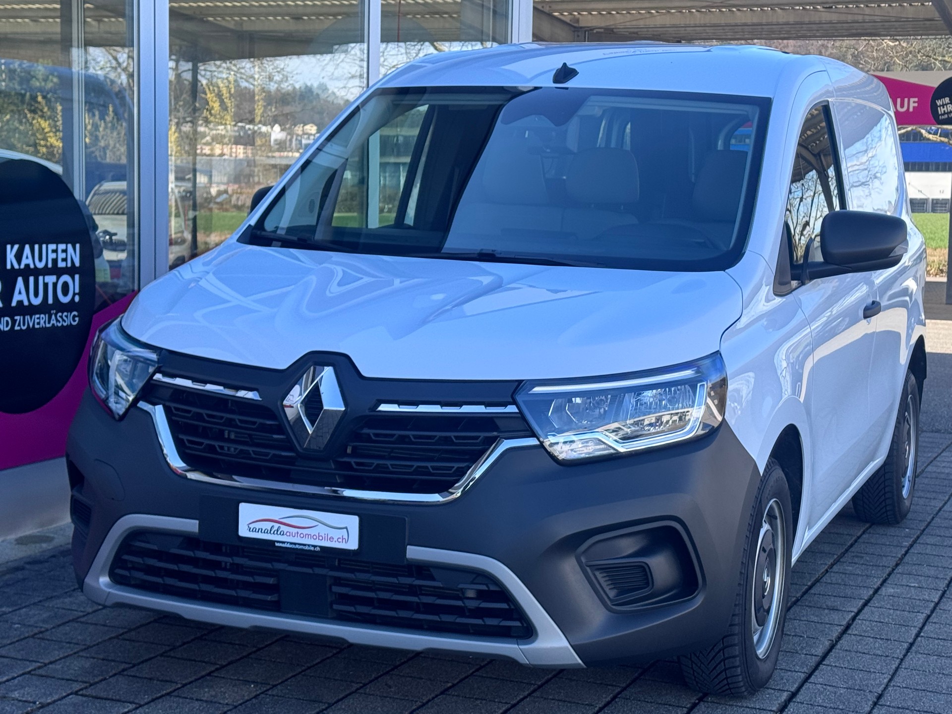 RENAULT Kangoo Van 1.5 dCi 95 PS Extra +3 Plätzer+Klima+Rückfahrkamera+Tempomat+Heckflügeltüren+Spurhalteassistent+469 Kg Nutzlast+