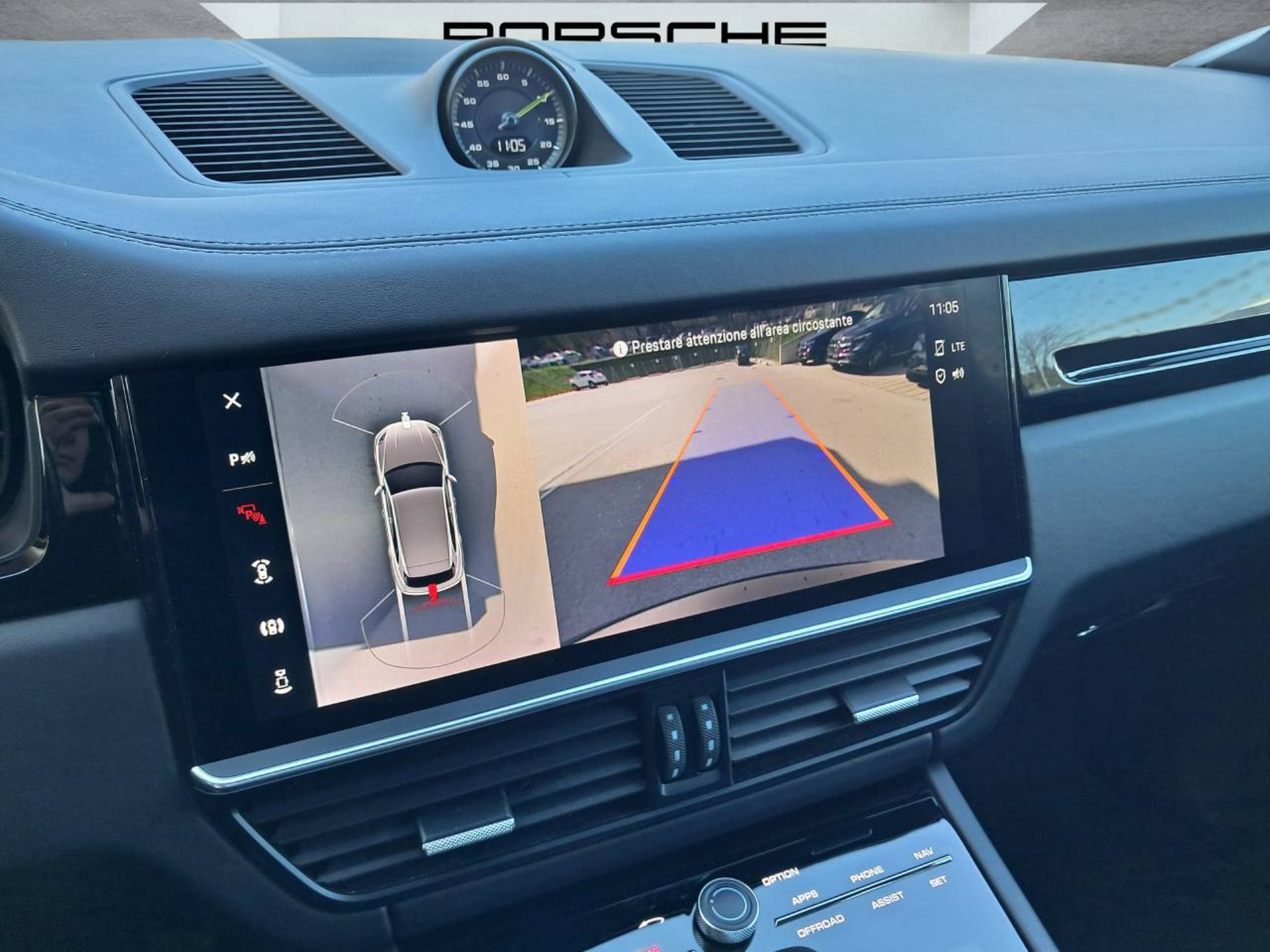 PORSCHE Cayenne E-Hybrid (MY22)-image-22