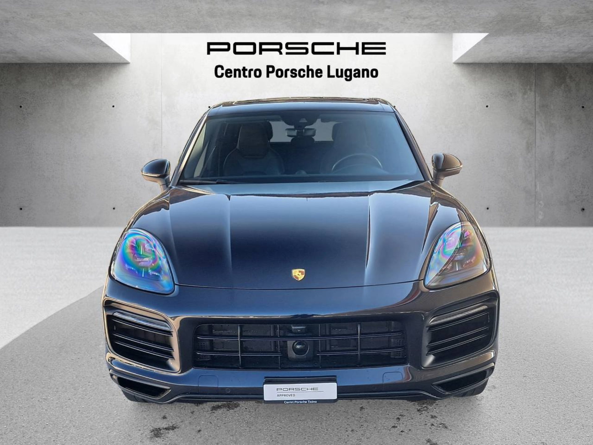 PORSCHE Cayenne E-Hybrid (MY22)-image-9