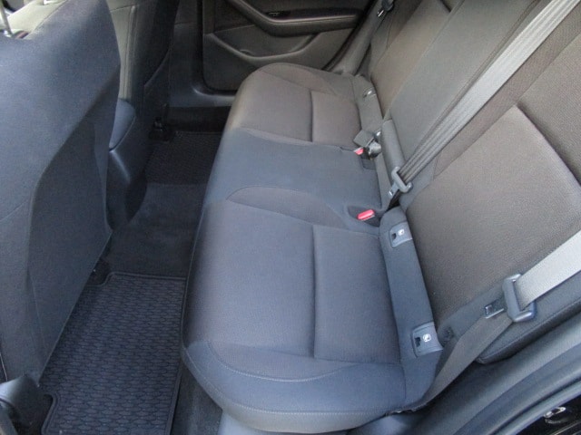 MAZDA 3 Hatchback 2.0 186 Revolution-image-8