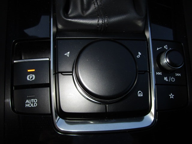 MAZDA 3 Hatchback 2.0 186 Revolution-image-20