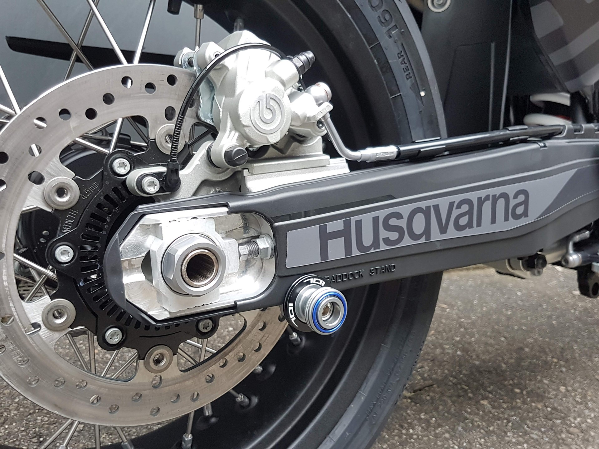 HUSQVARNA 701 Supermoto (35kW)-image-5