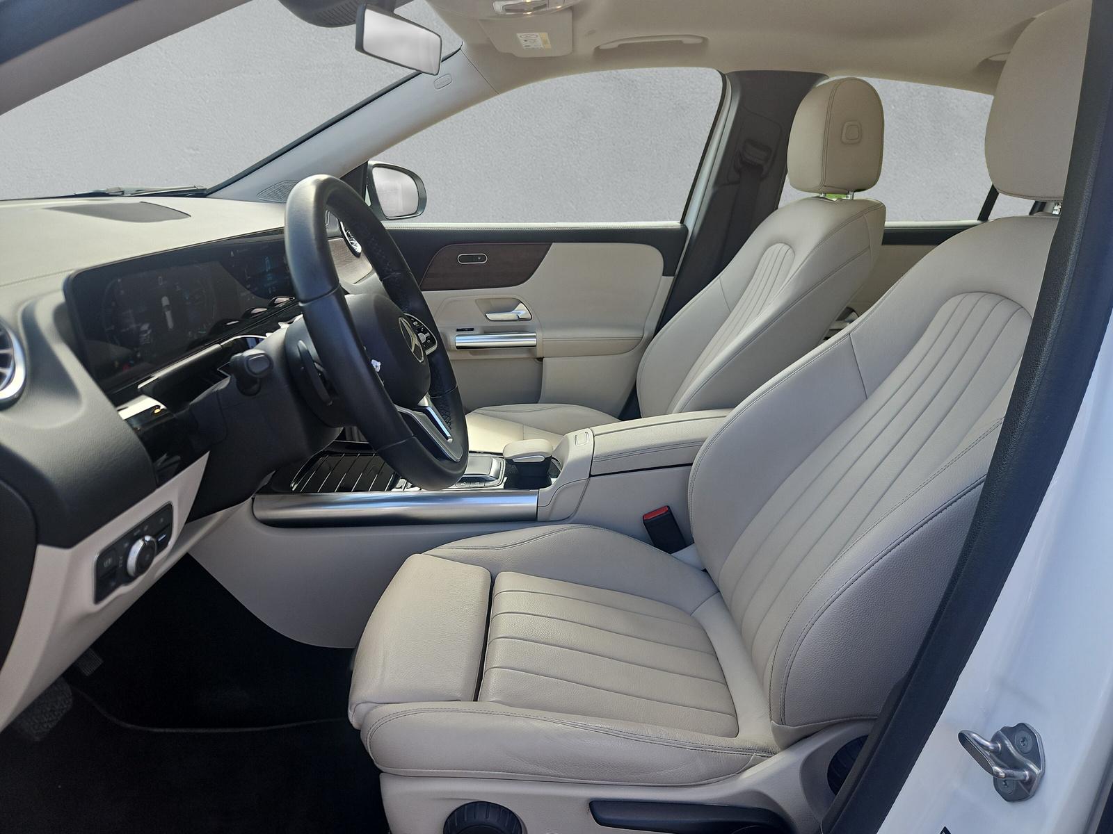 MERCEDES-BENZ GLA 200 Progressive 4matic-image-10