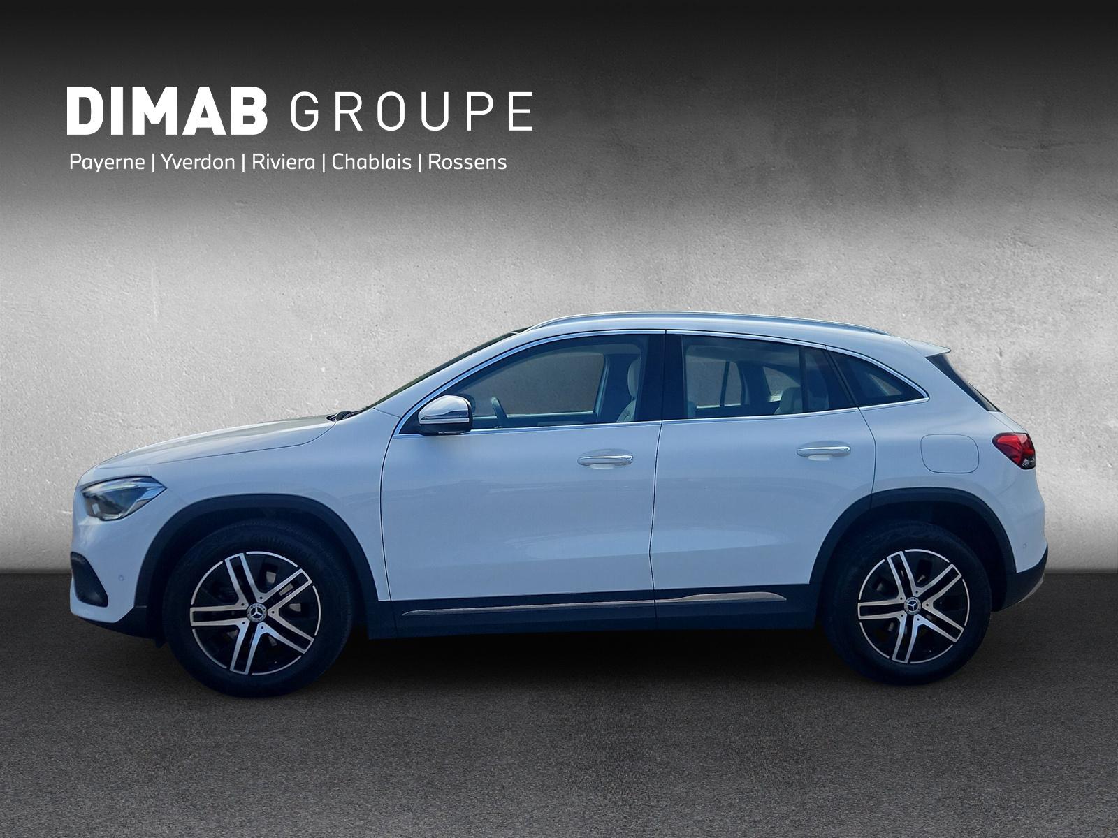 MERCEDES-BENZ GLA 200 Progressive 4matic-showroom-element-1