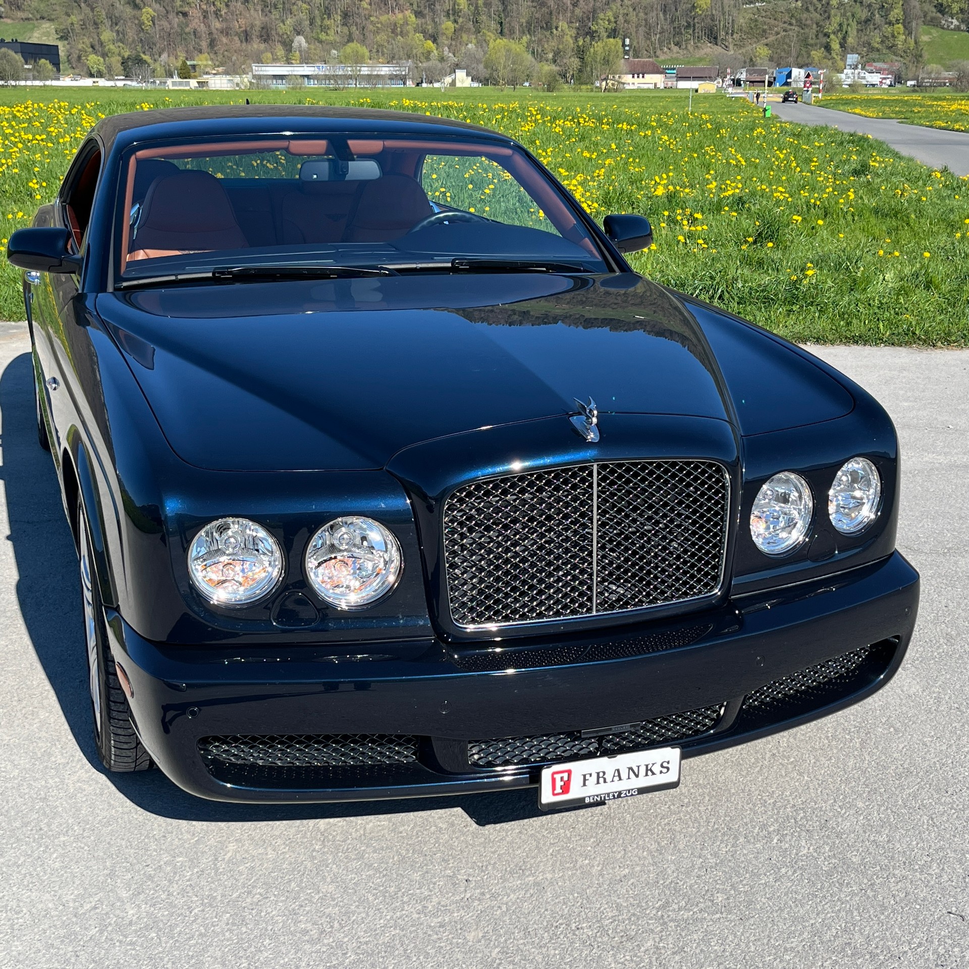 BENTLEY Brooklands-image-3