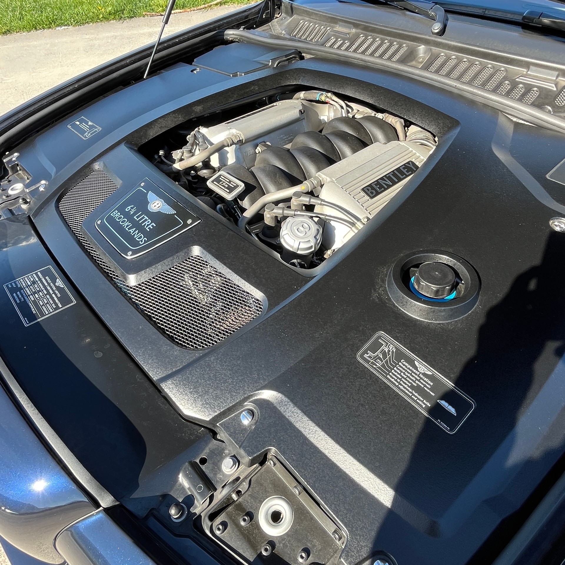 BENTLEY Brooklands-image-13