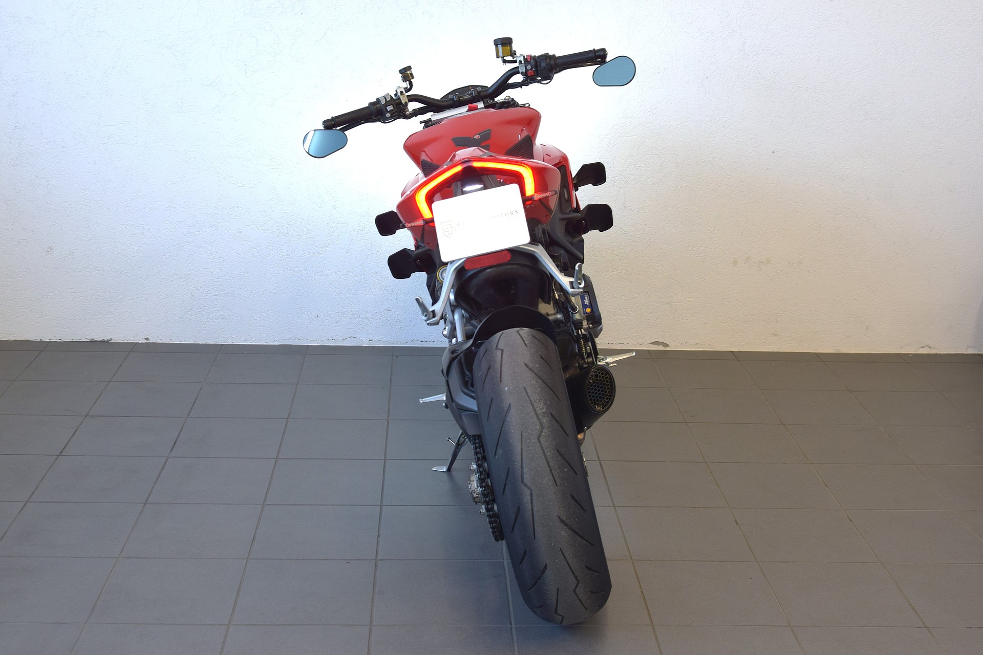 DUCATI Streetfighter V2-image-3