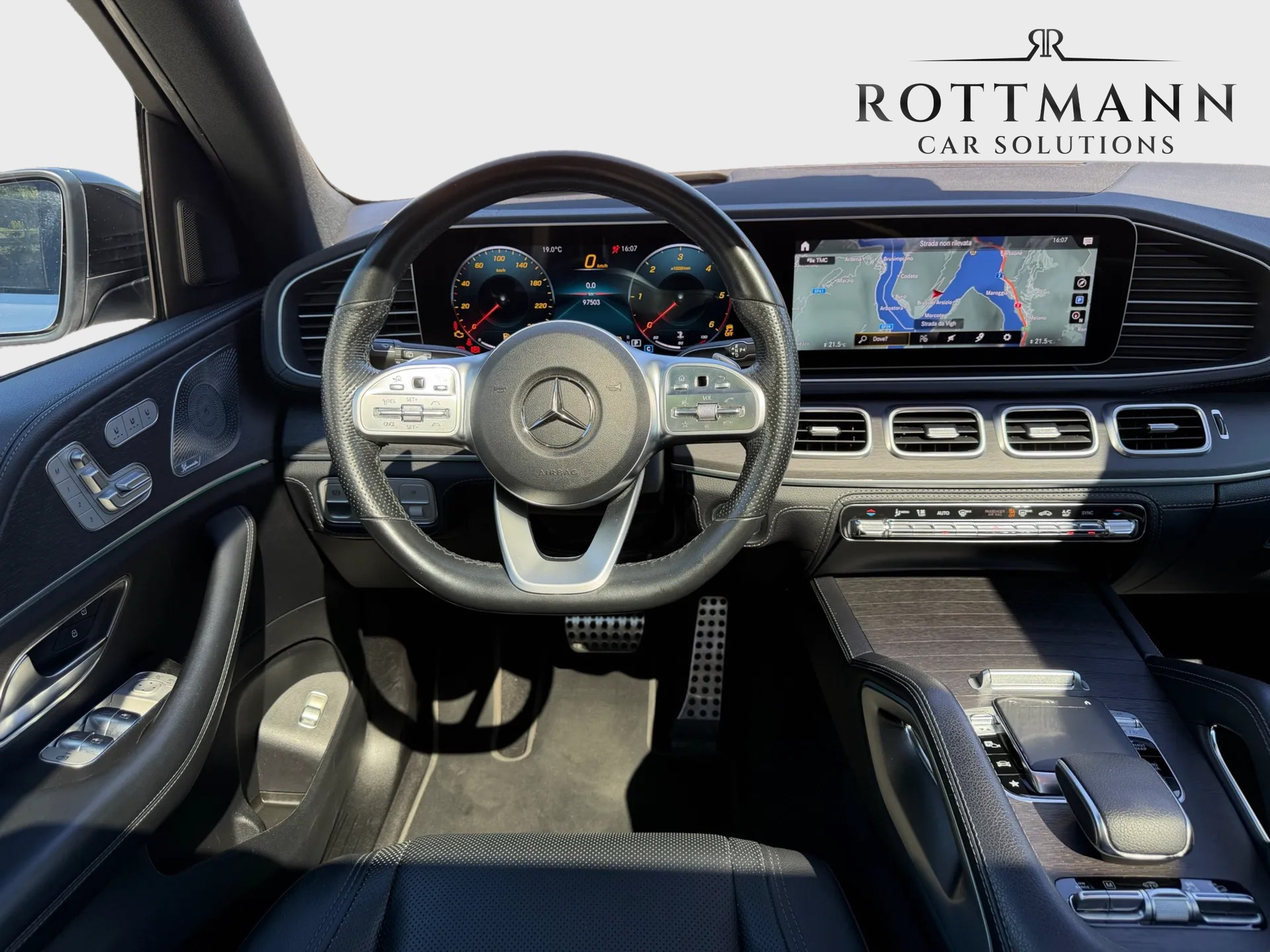 MERCEDES-BENZ GLE 400 d 4Matic AMG Line 9G-Tronic-image-11