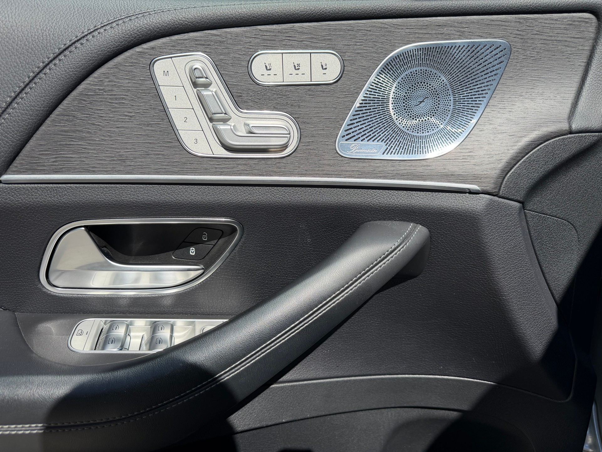 MERCEDES-BENZ GLE 400 d 4Matic AMG Line 9G-Tronic-image-12