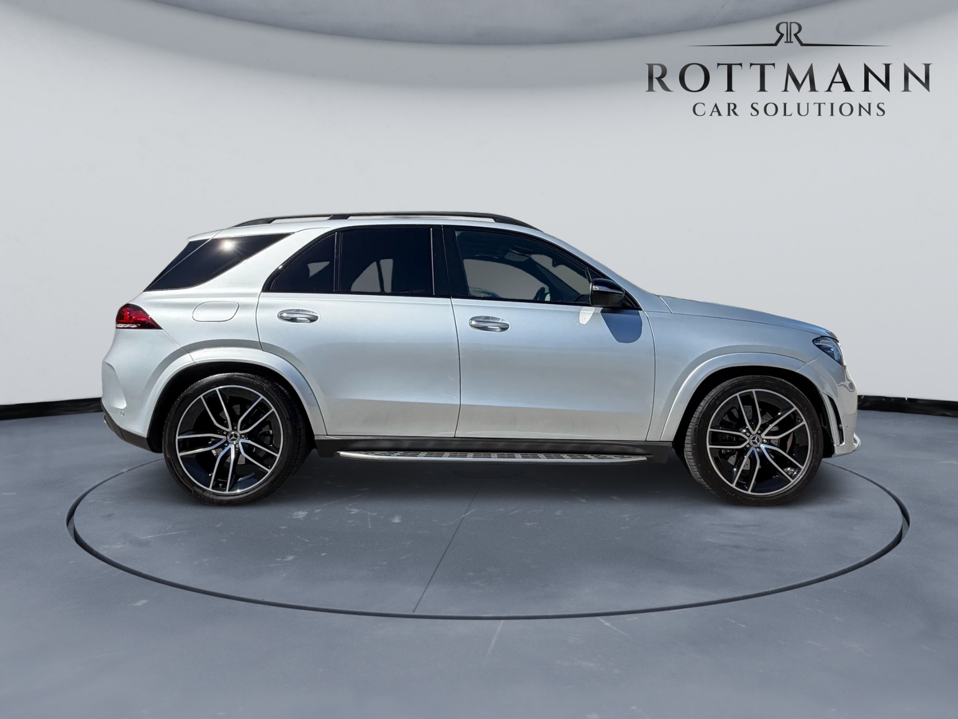 MERCEDES-BENZ GLE 400 d 4Matic AMG Line 9G-Tronic-image-4