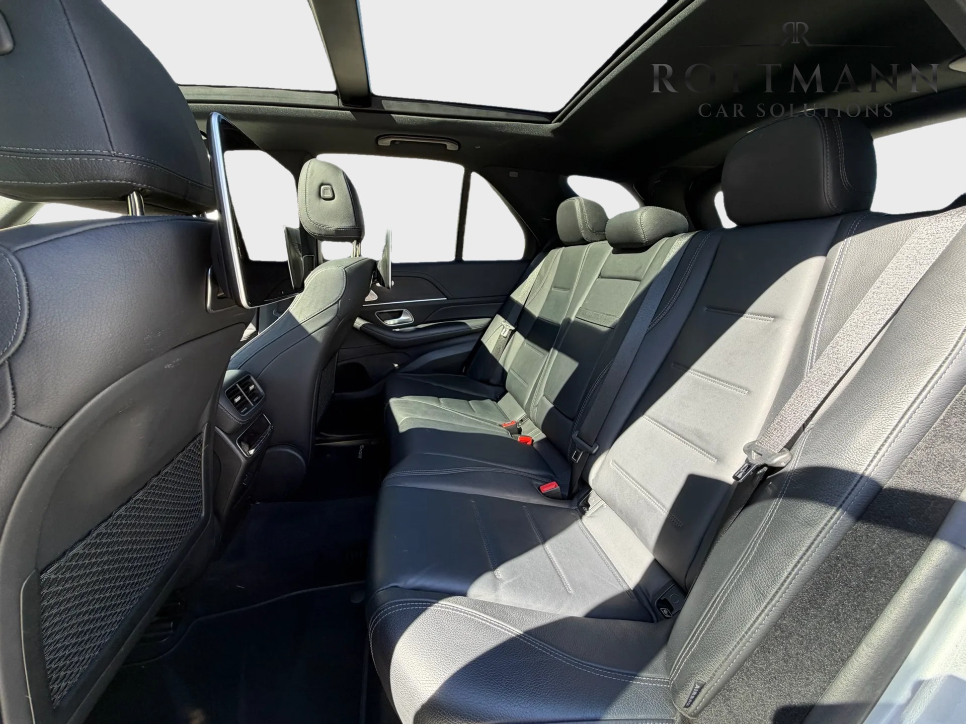 MERCEDES-BENZ GLE 400 d 4Matic AMG Line 9G-Tronic-image-9