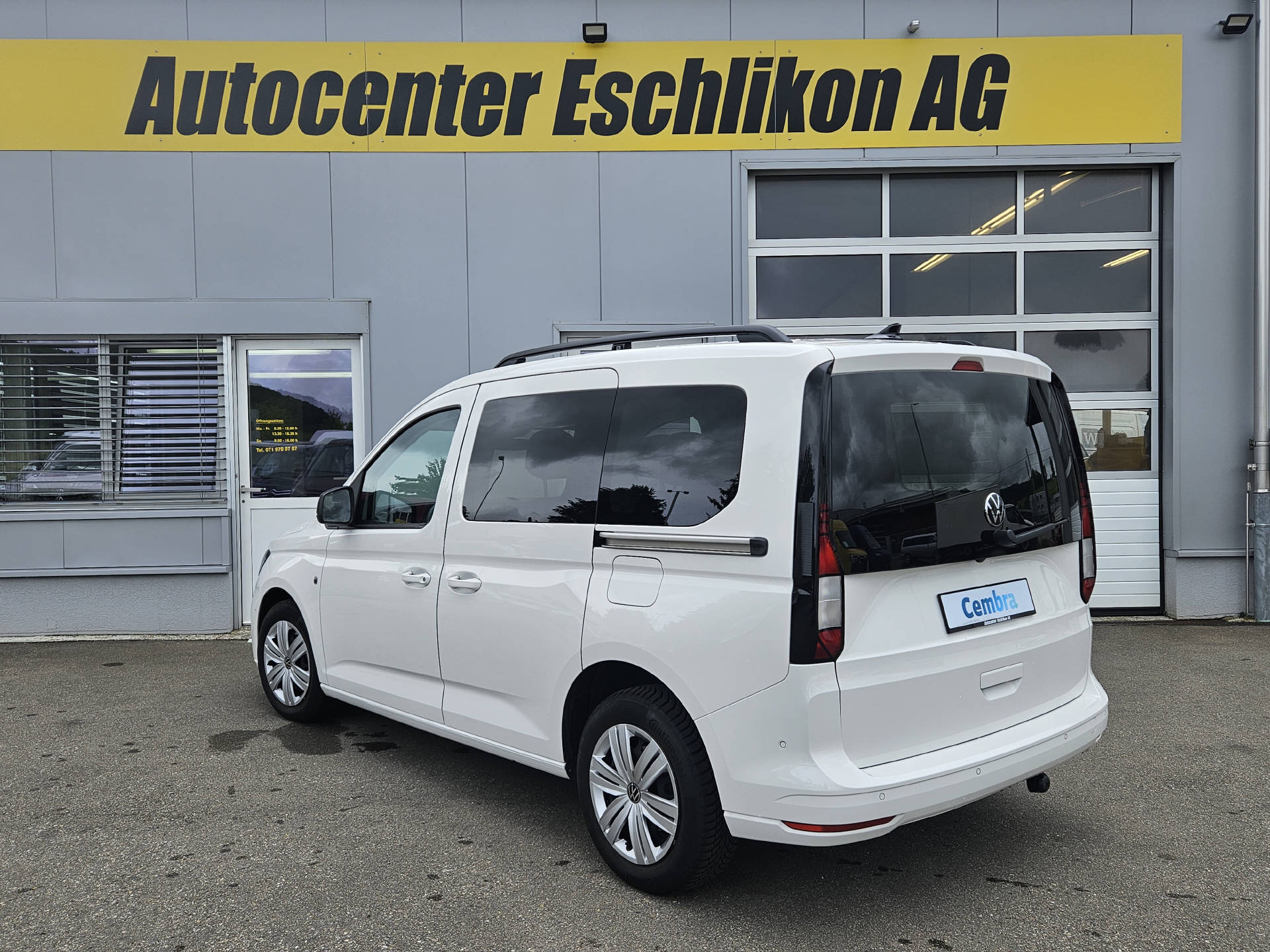 VW Caddy 2.0 TDI 122 Liberty DSG * 5- Plätzer *-image-7
