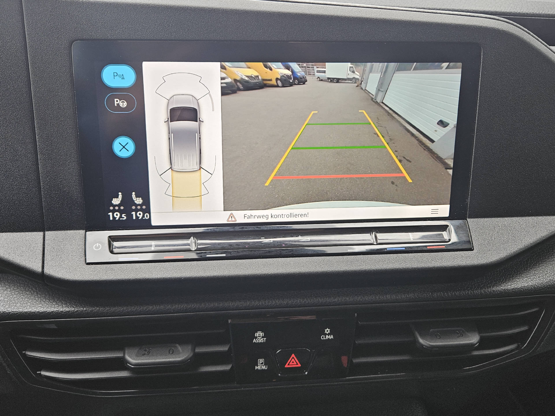 VW Caddy 2.0 TDI 122 Liberty DSG * 5- Plätzer *-image-10