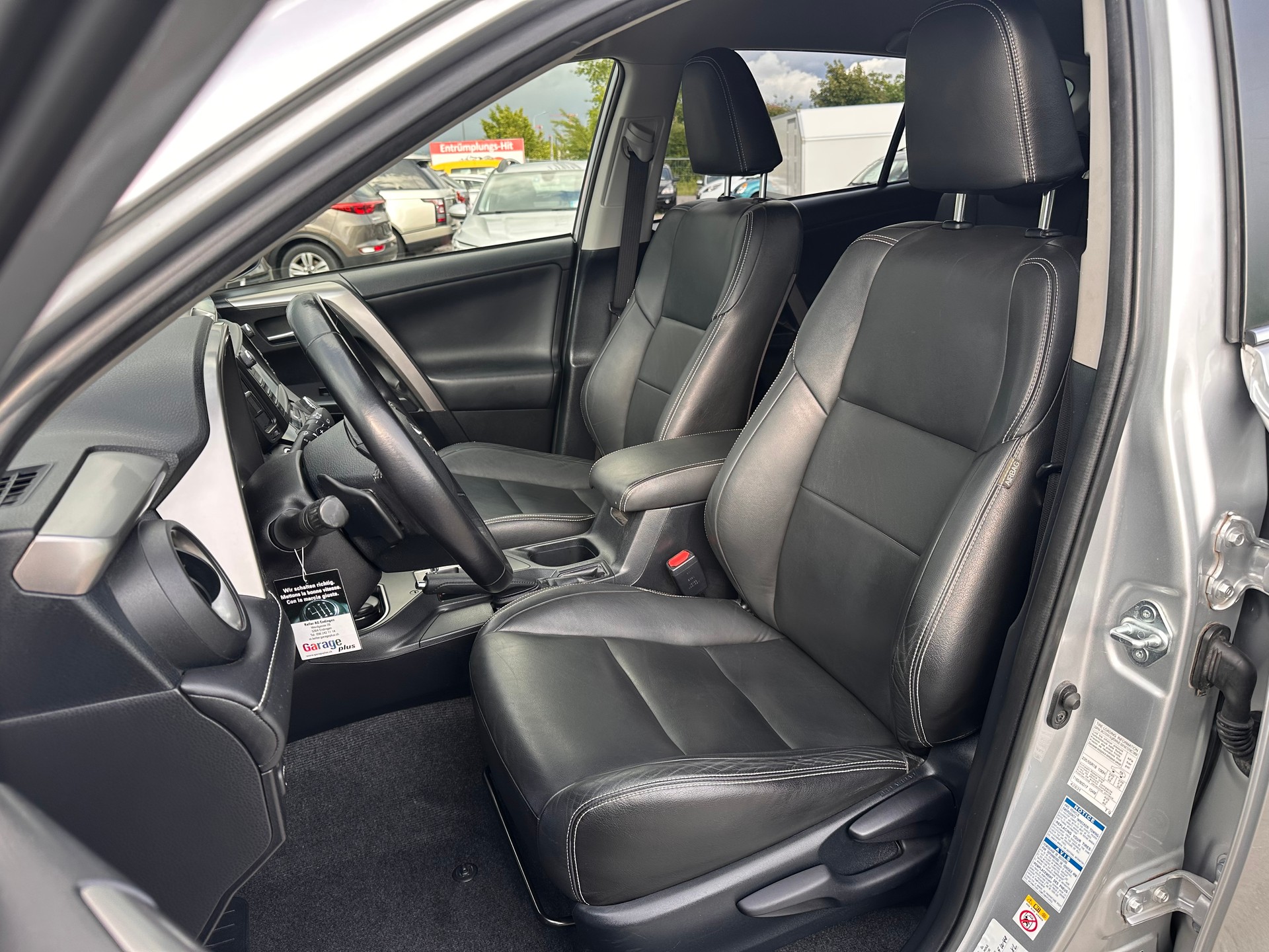 TOYOTA RAV-4 2.0 Sol Multidrive S-image-6