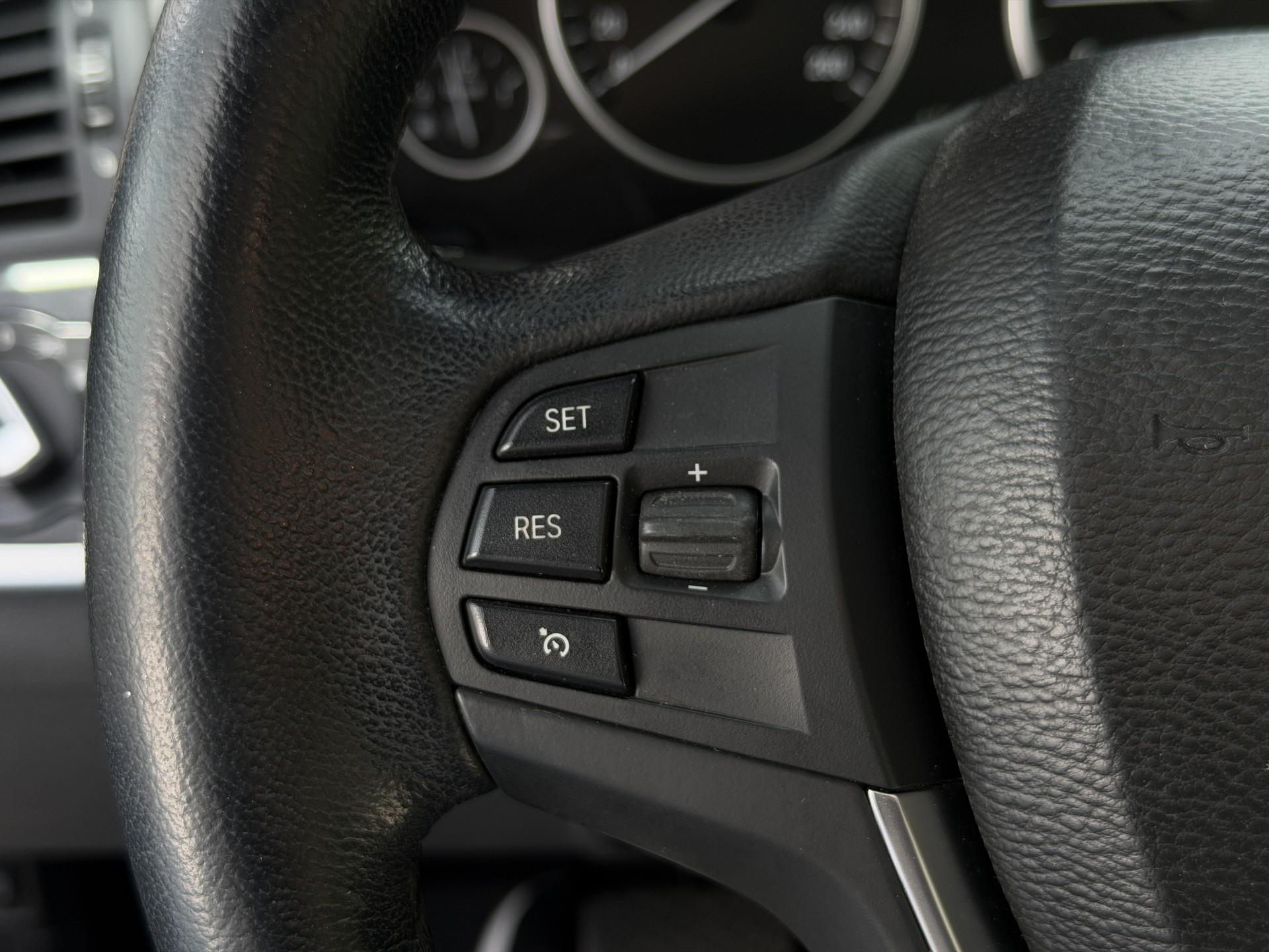 BMW X3 xDrive 20d Steptronic-image-16