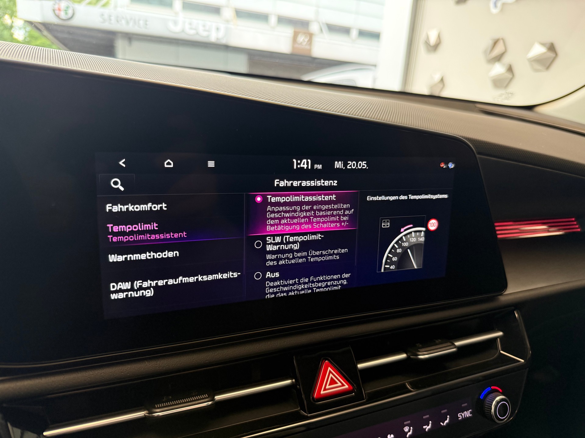 KIA Niro 1.6GDi Plug-in Hybrid Style DCT-image-23