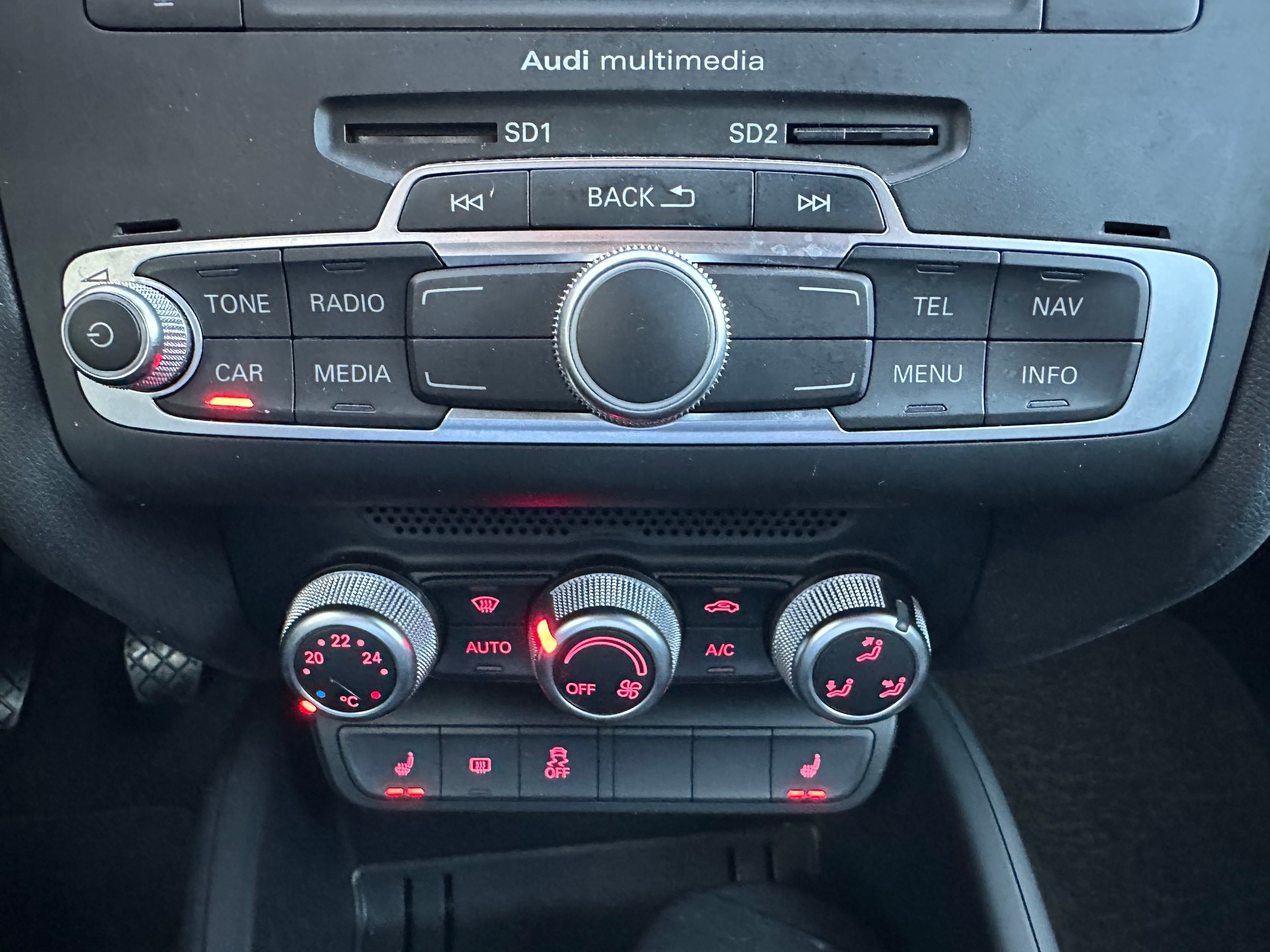 AUDI A1 Sportback 1.0 TFSI Sport-image-19