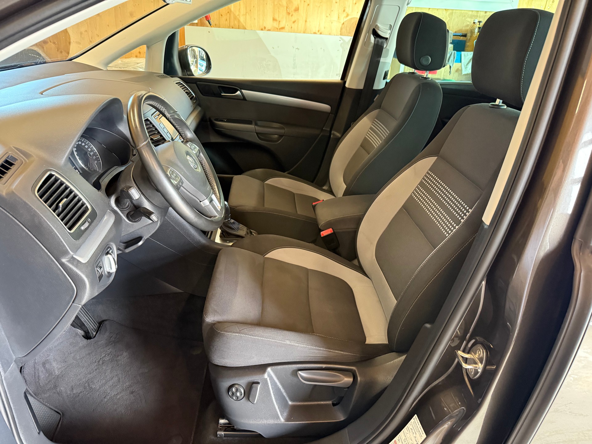VW Sharan 2.0 TDI BMT Comfortline DSG-image-6