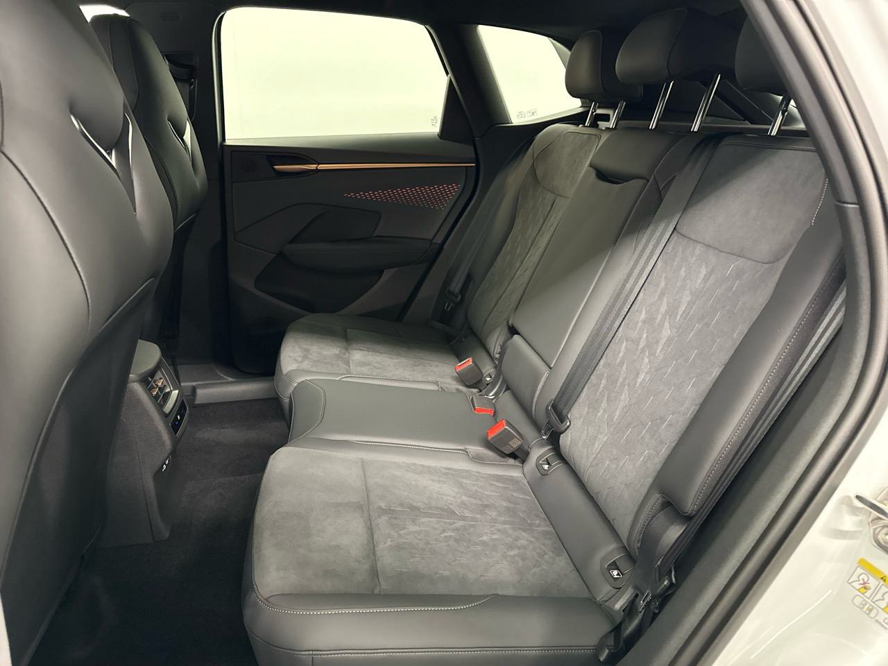 CUPRA Terramar 1.5 eTSI DSG-image-6
