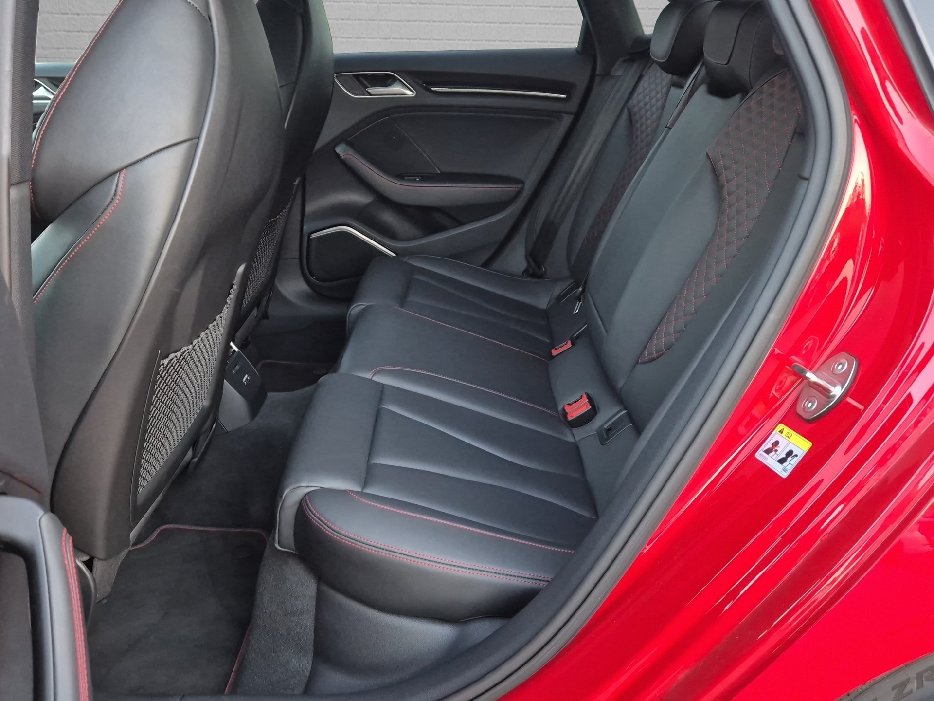 AUDI S3 Limousine 2.0 TFSI quattro S-tronic, RS-LOOK, OHNE OPF MIT REMUS-image-29