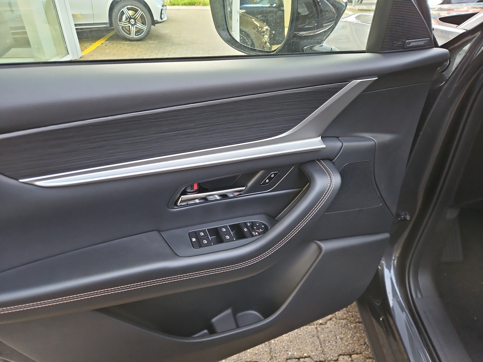 MAZDA CX-80 e-Skyactiv PHEV 327 AWD Homura-image-5