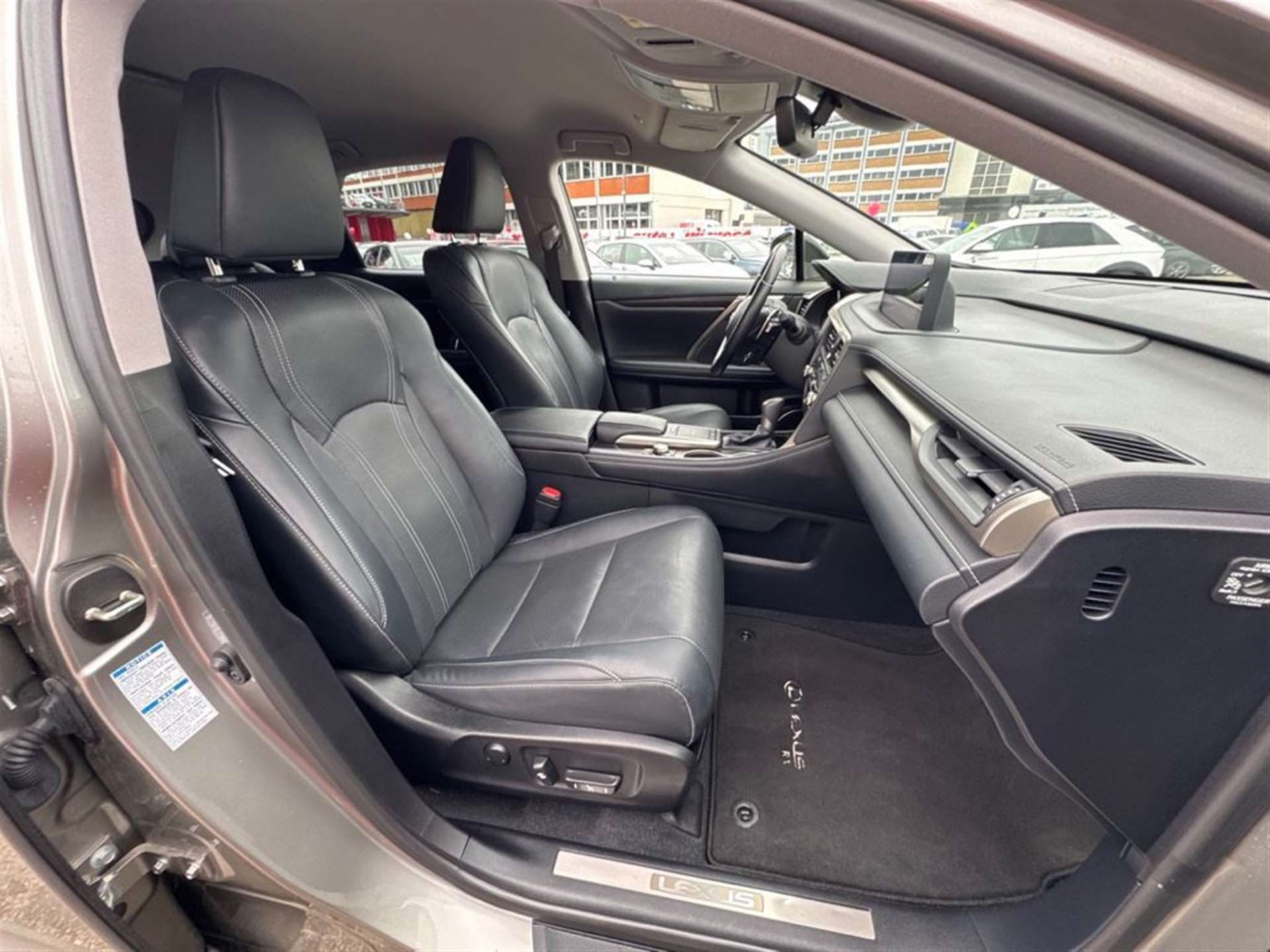 LEXUS RX 450h comfort AWD CVT-image-11