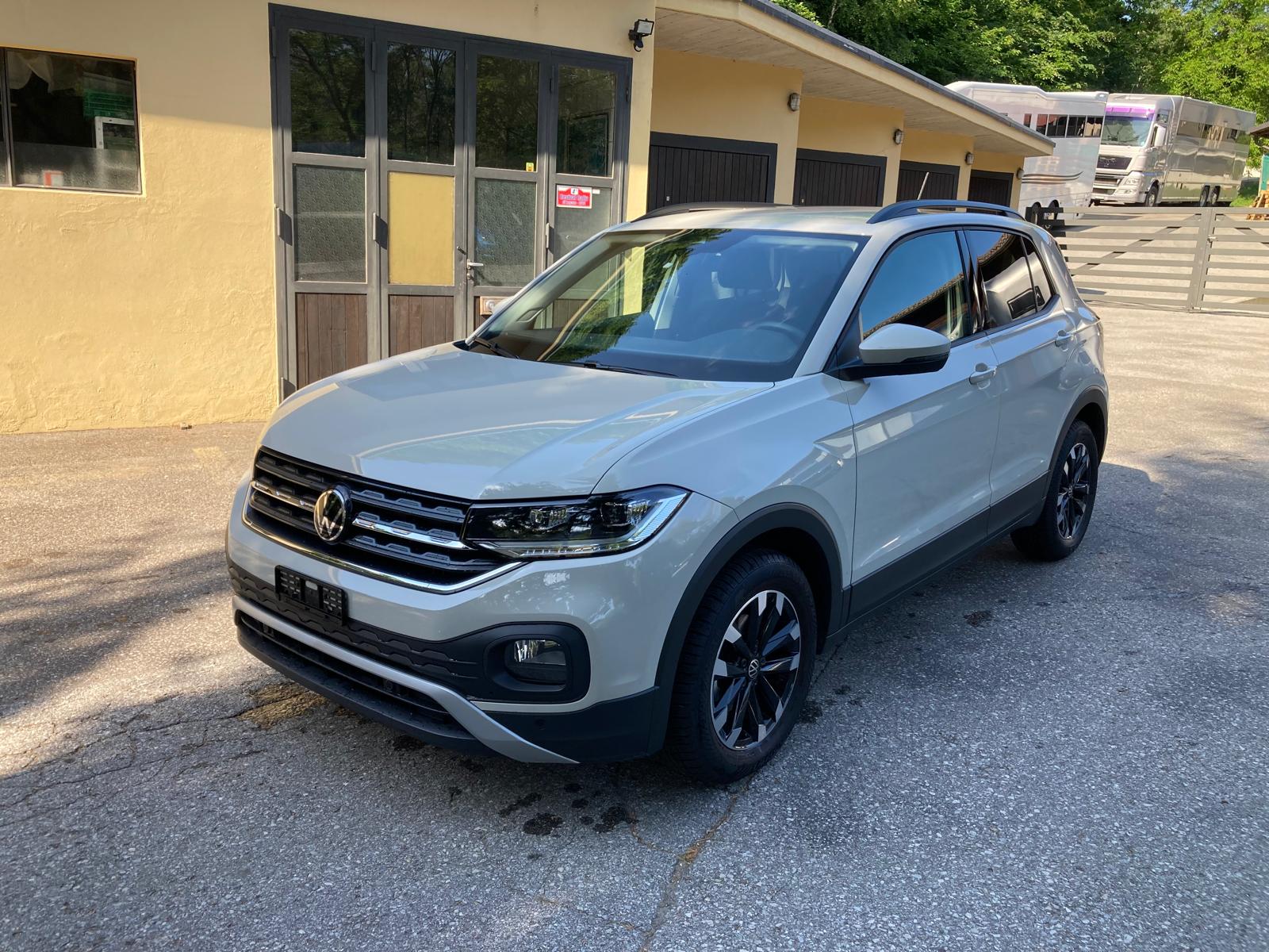 VW T-Cross 1.0 TSI Life Limited DSG-showroom-element-2