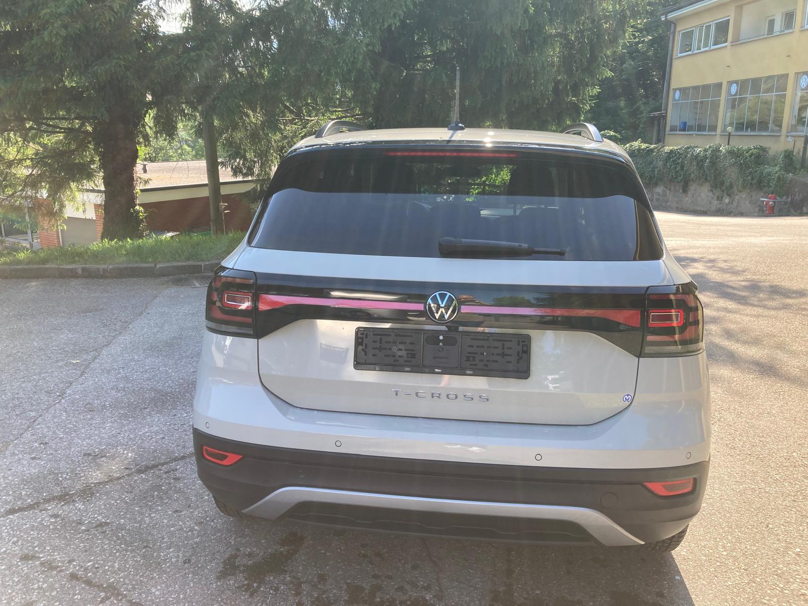 VW T-Cross 1.0 TSI Life Limited DSG-image-5