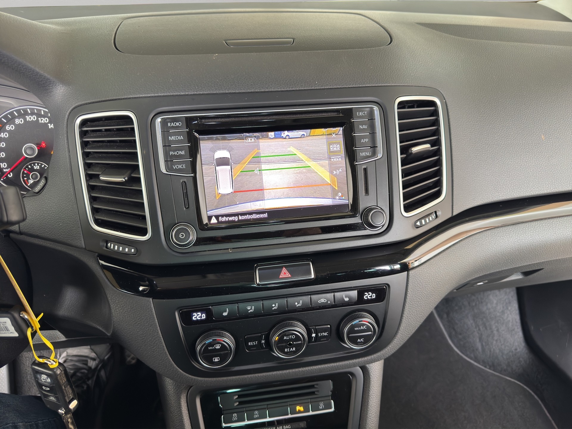 SEAT Alhambra 2.0 TDI DSG SWISS FR-image-9