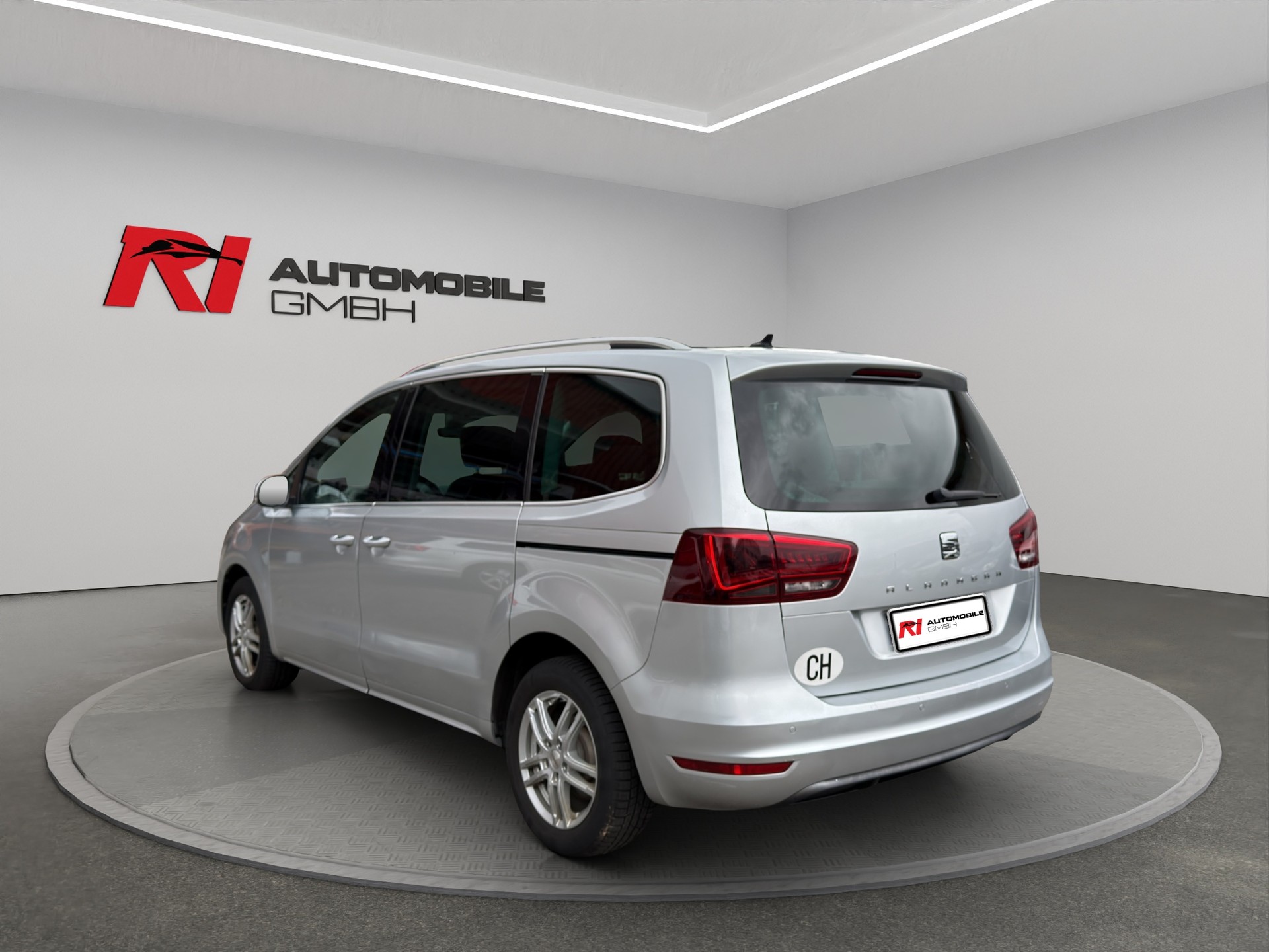 SEAT Alhambra 2.0 TDI DSG SWISS FR-showroom-element-2