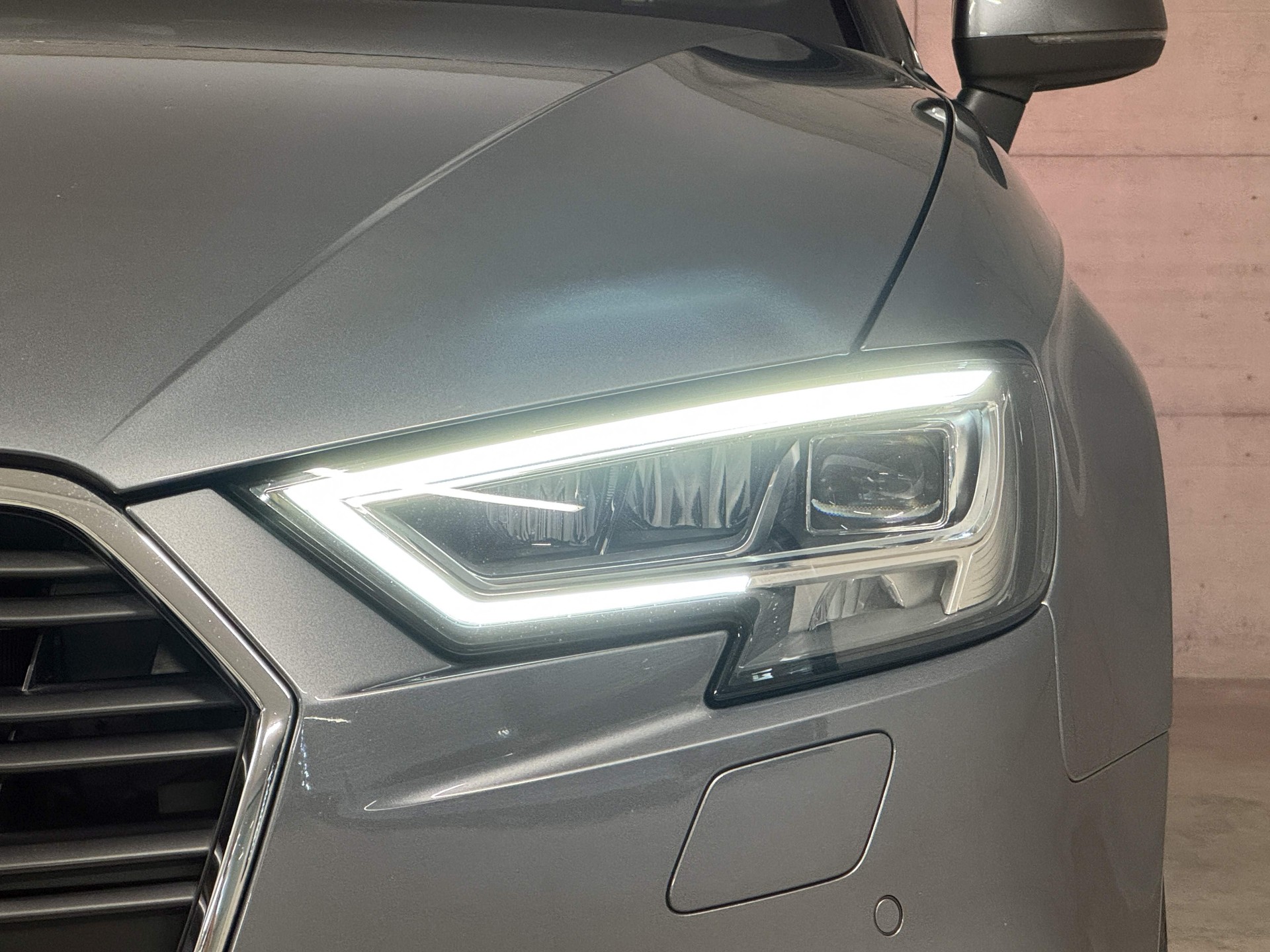 AUDI A3 Sportback 2.0 TFSI Sport quattro S-tronic-image-4