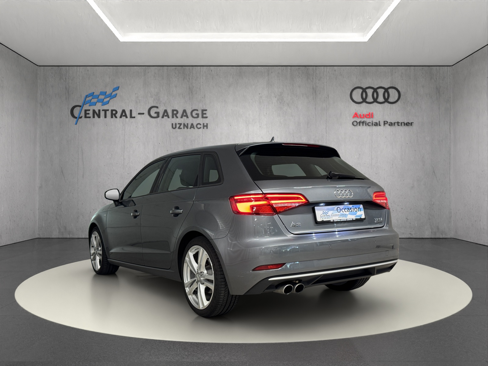 AUDI A3 Sportback 2.0 TFSI Sport quattro S-tronic-showroom-element-2