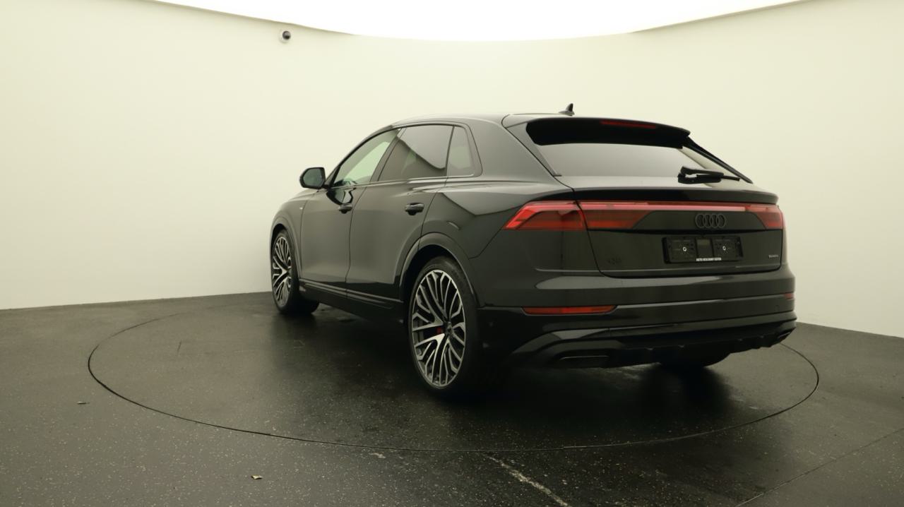 AUDI Q8 SUV TDI quattro 210 kW S line-showroom-element-3