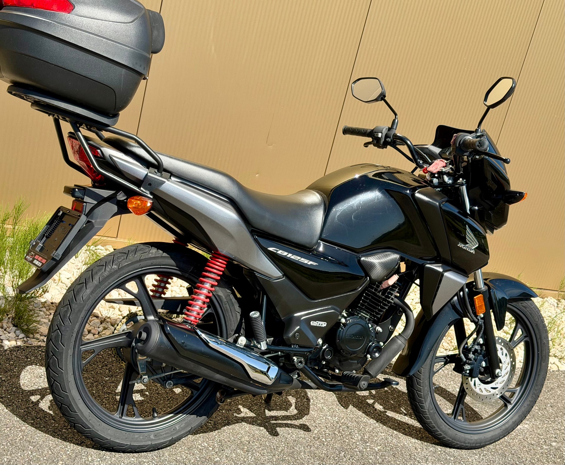 HONDA CBF 125 M-image-4