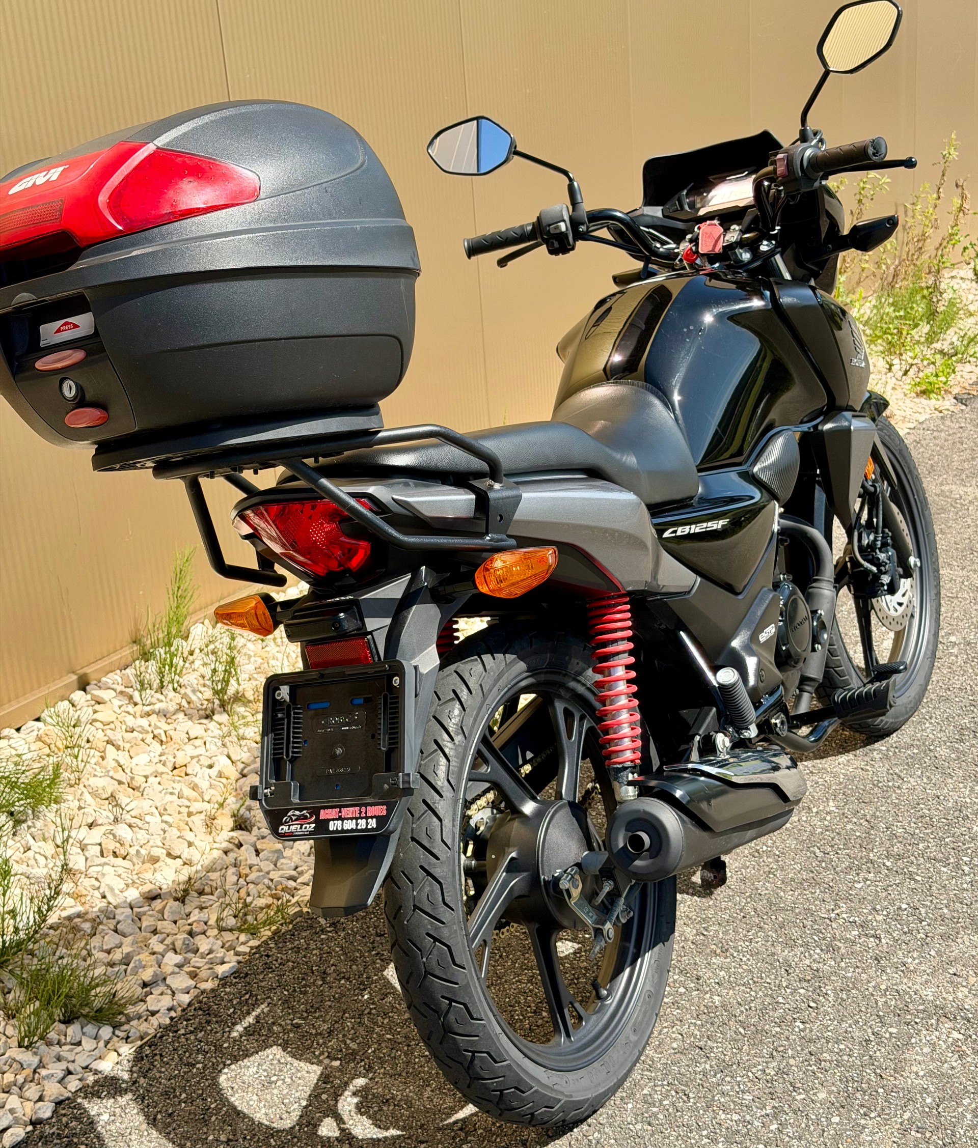 HONDA CBF 125 M-image-5