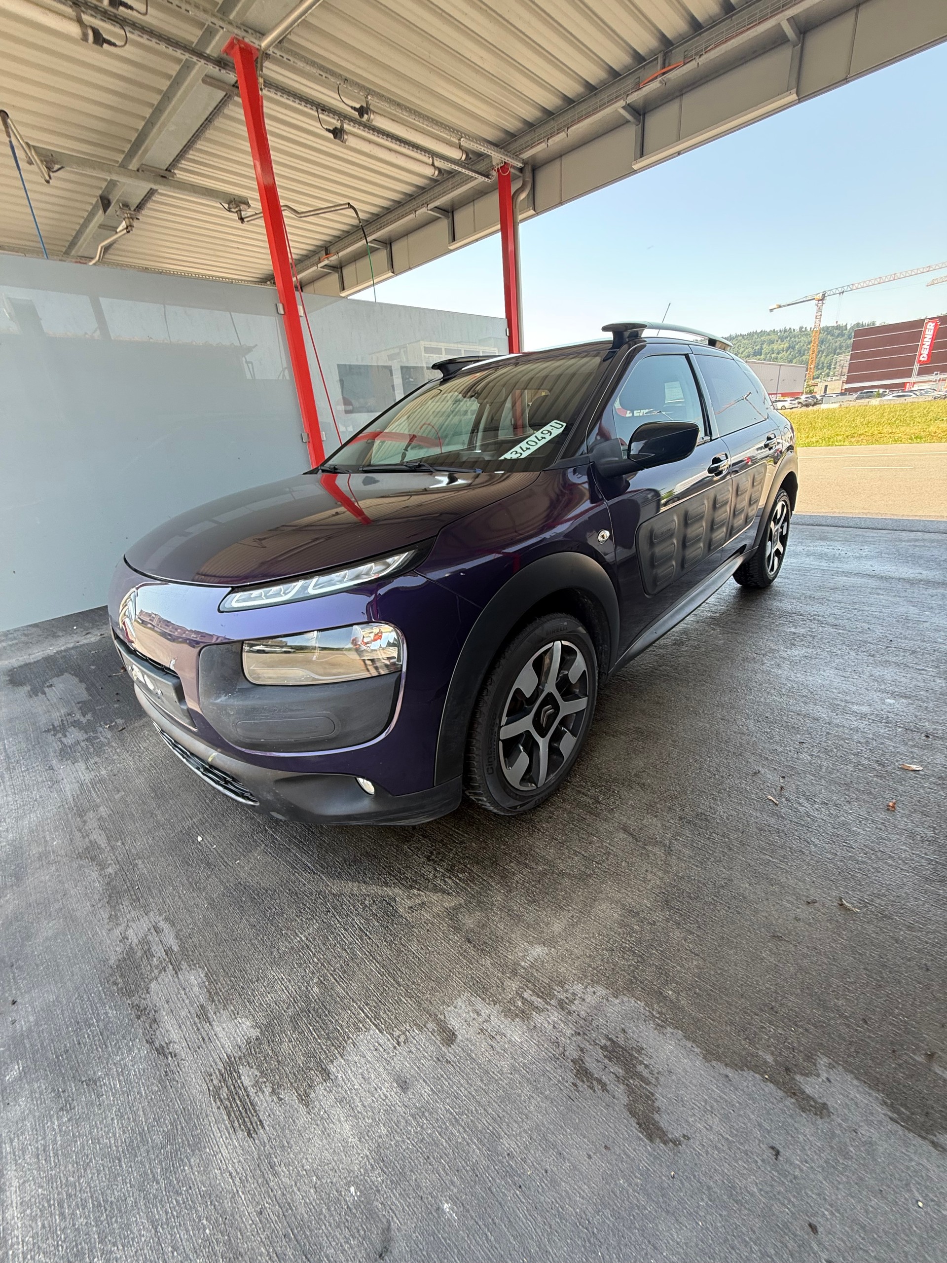 CITROEN C4 Cactus 1.2 VTi Shine-image-4
