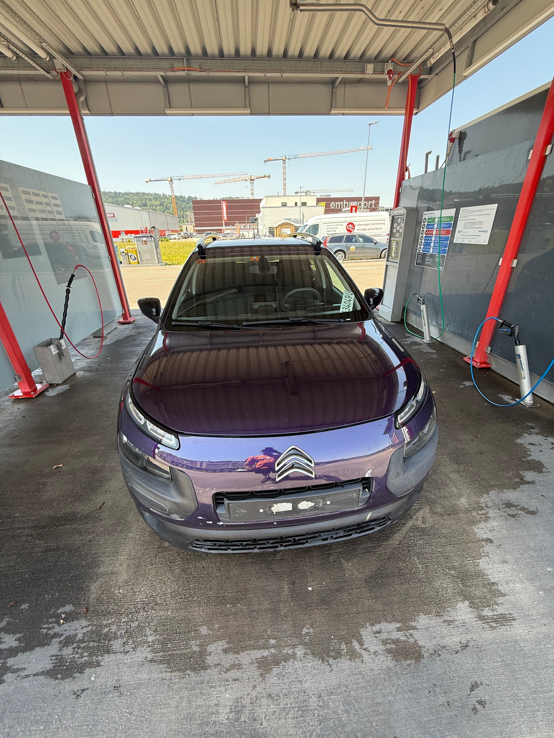 CITROEN C4 Cactus 1.2 VTi Shine-image-1