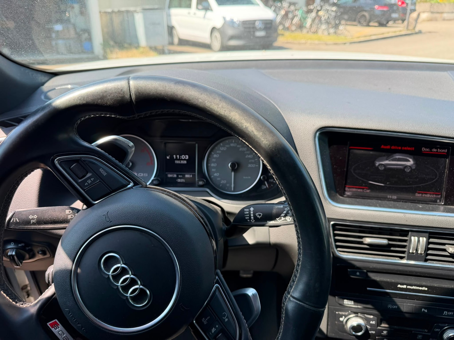 AUDI SQ5 3.0 TDI quattro tiptronic-image-9