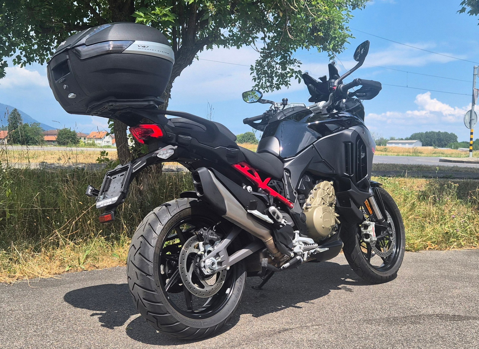DUCATI MULTISTRADA V4 S-image-3