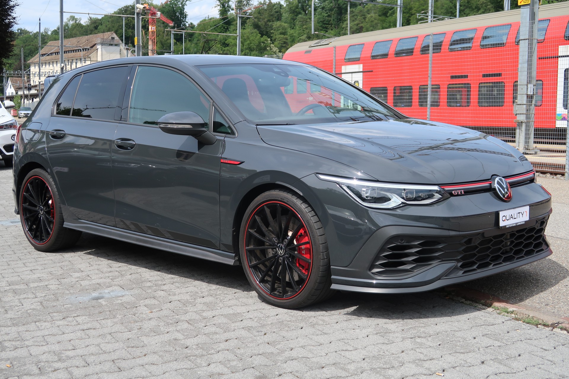 VW Golf 2.0 TSI GTI Clubsport DSG-showroom-element-2