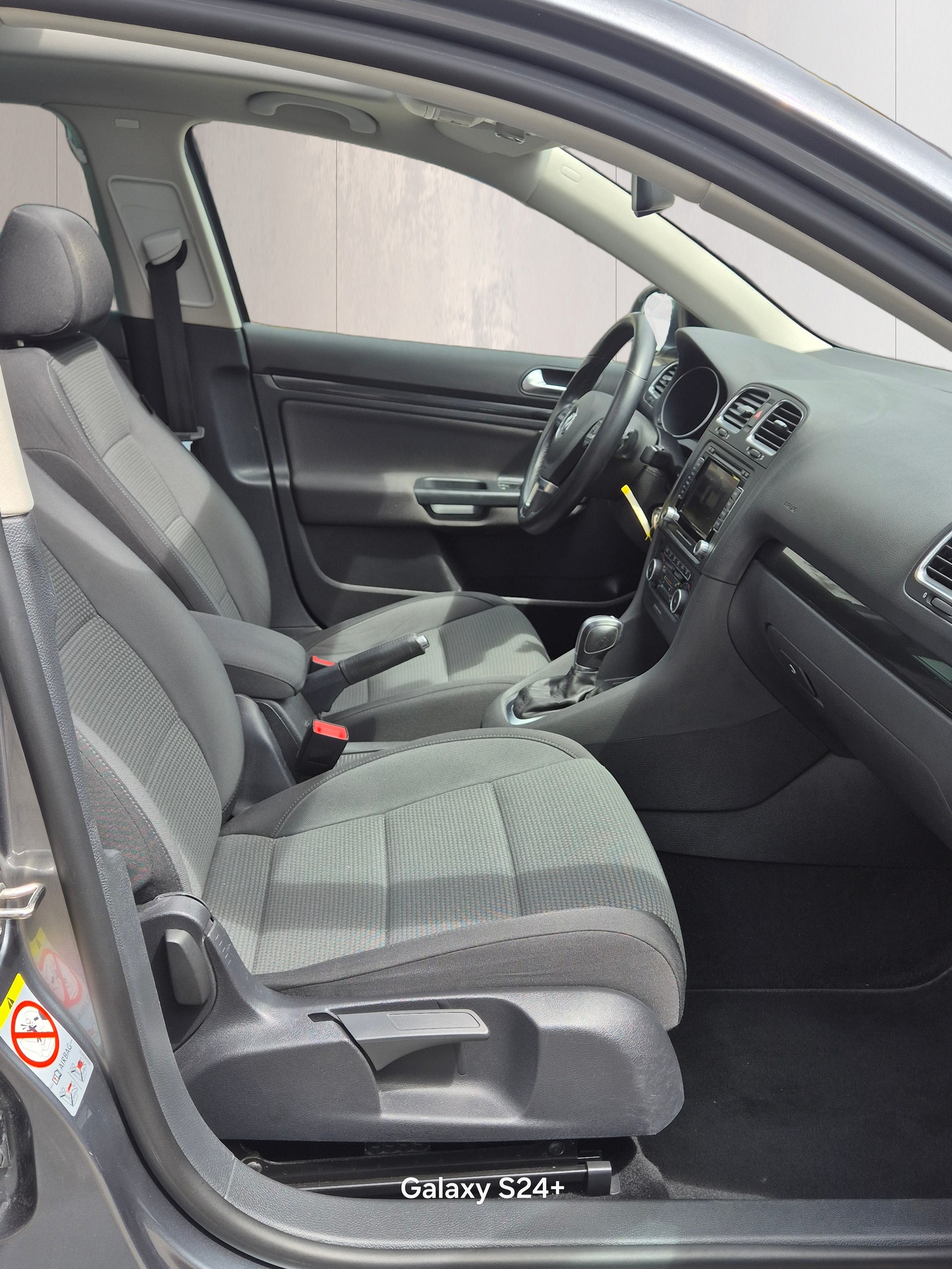 VW Golf Variant 1.4 TSI Team DSG-image-7