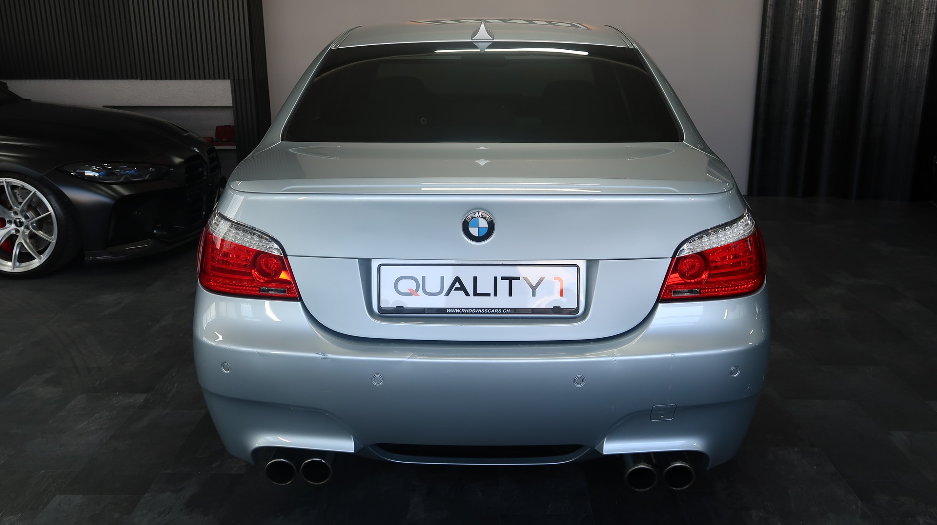 BMW M5-image-12