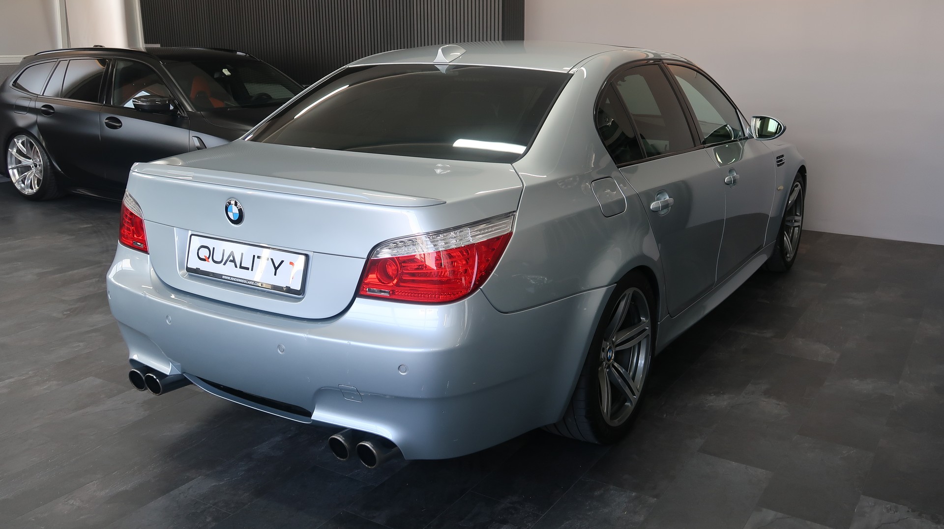 BMW M5-image-11