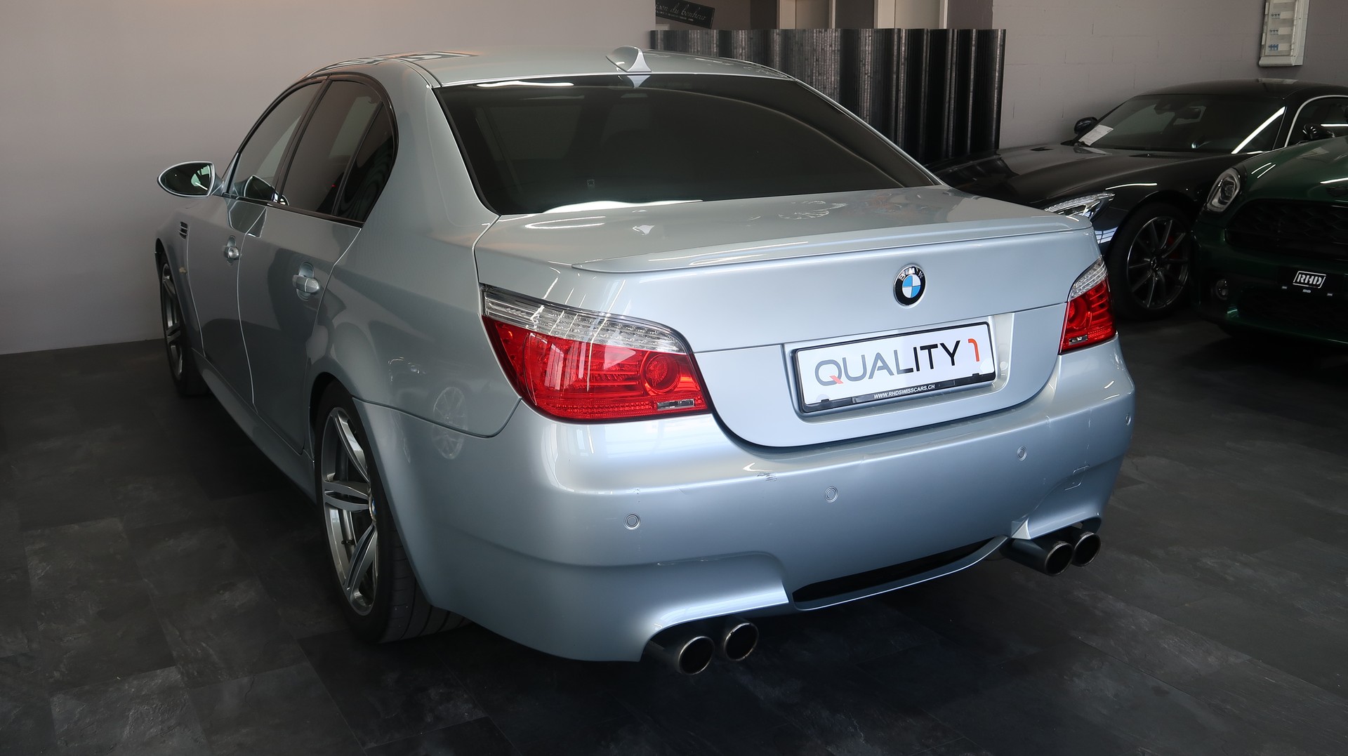 BMW M5-image-13